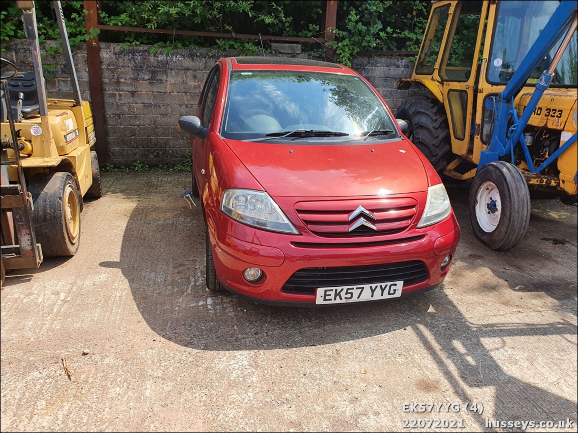 07/57 CITROEN C3 SX AUTO - 1587cc 5dr Hatchback (Red, 85k) - Image 5 of 13