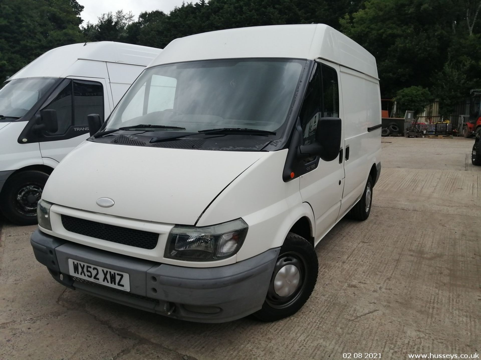 02/52 FORD TRANSIT 280 SWB TD - 1998cc 5dr Van (White) - Image 3 of 12