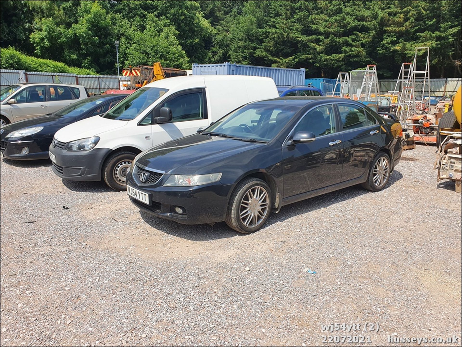 04/54 HONDA ACCORD VTEC SPORT - 1997cc 4dr Saloon (Black, 170k) - Image 2 of 13