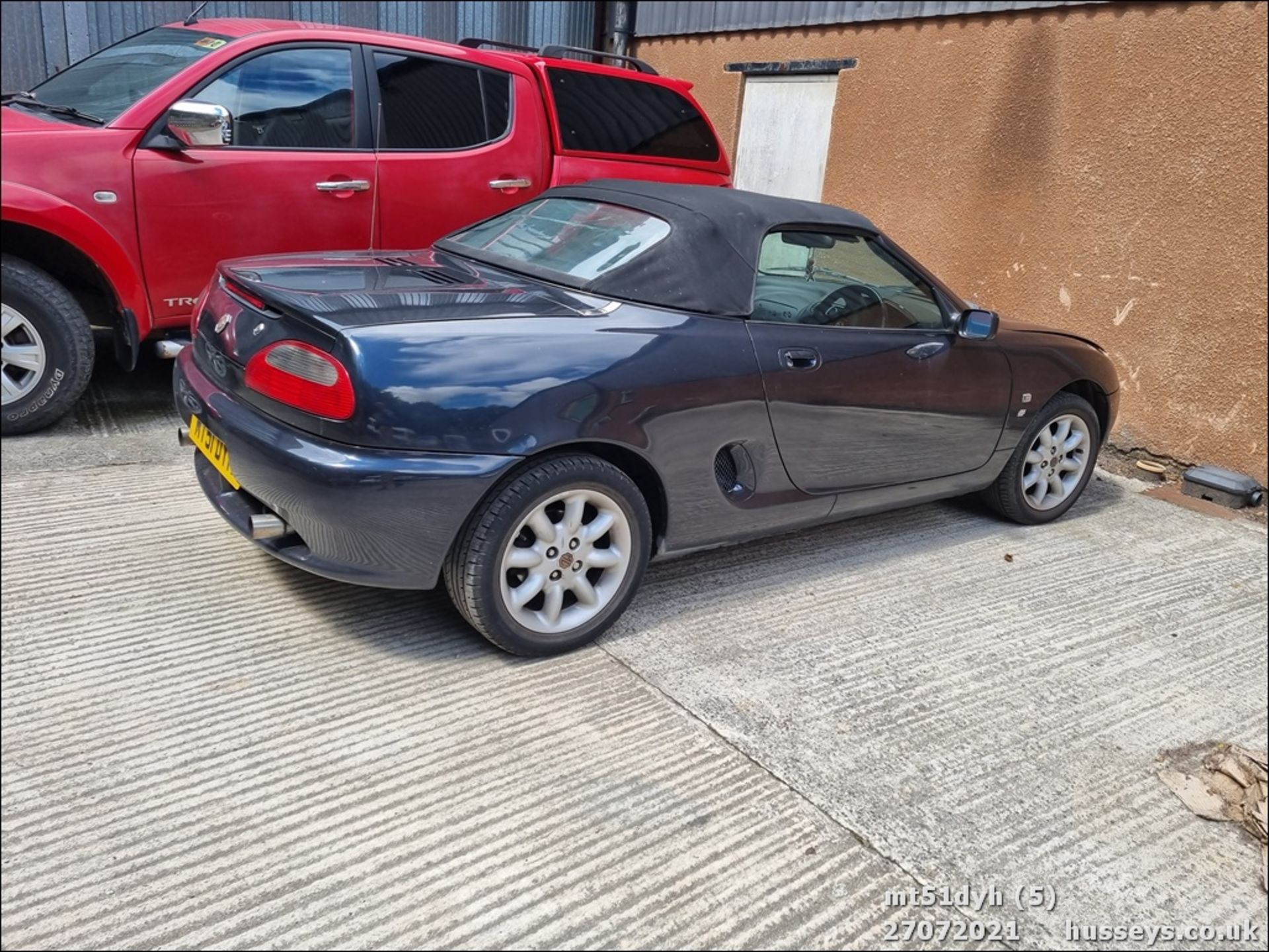 01/51 MG MGF 1.8I VVC - 1796cc 2dr Convertible (Grey, 98k) - Image 4 of 13