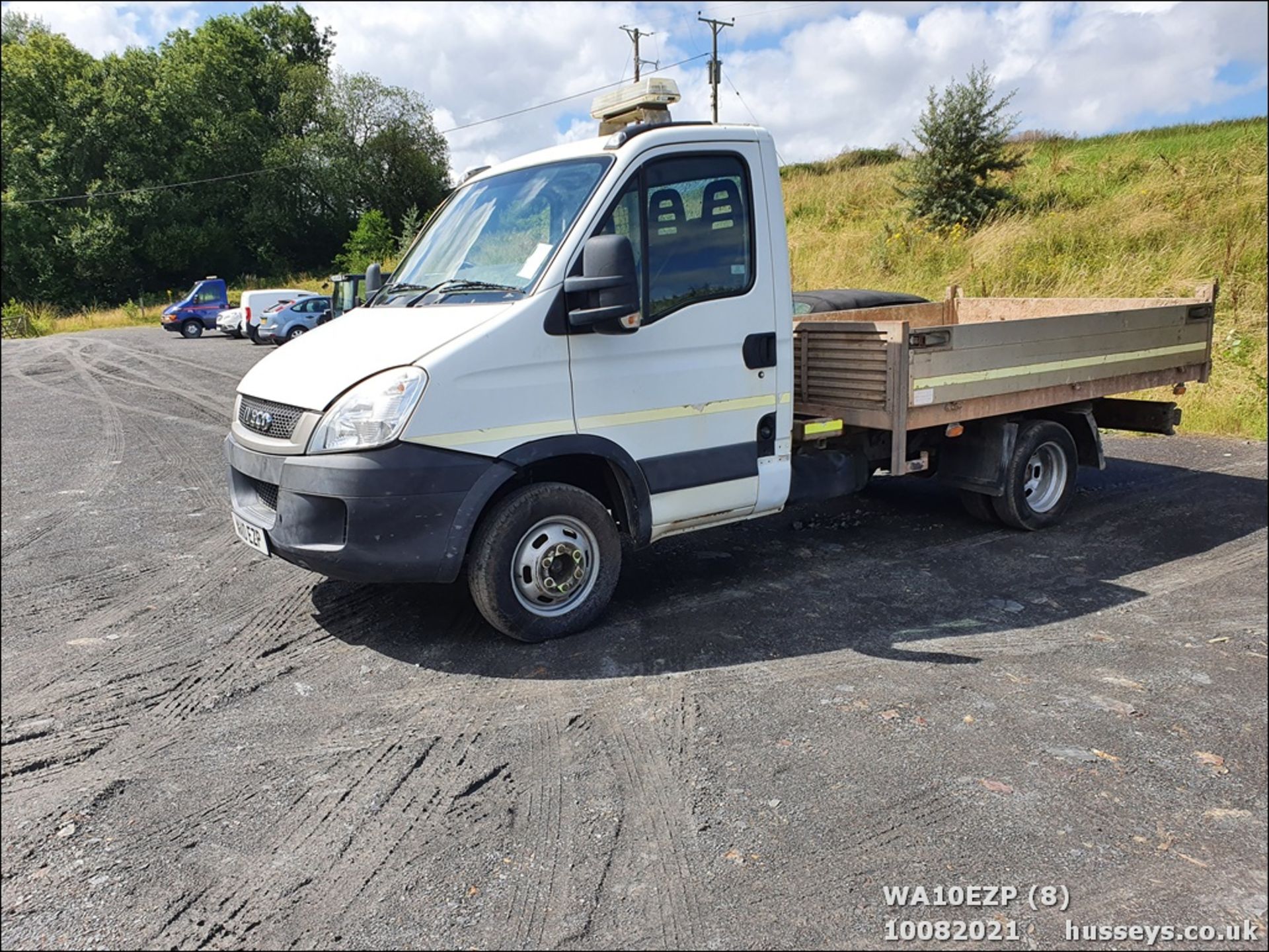 10/10 IVECO DAILY 45C15 - 2998cc Tipper (White) - Image 9 of 17