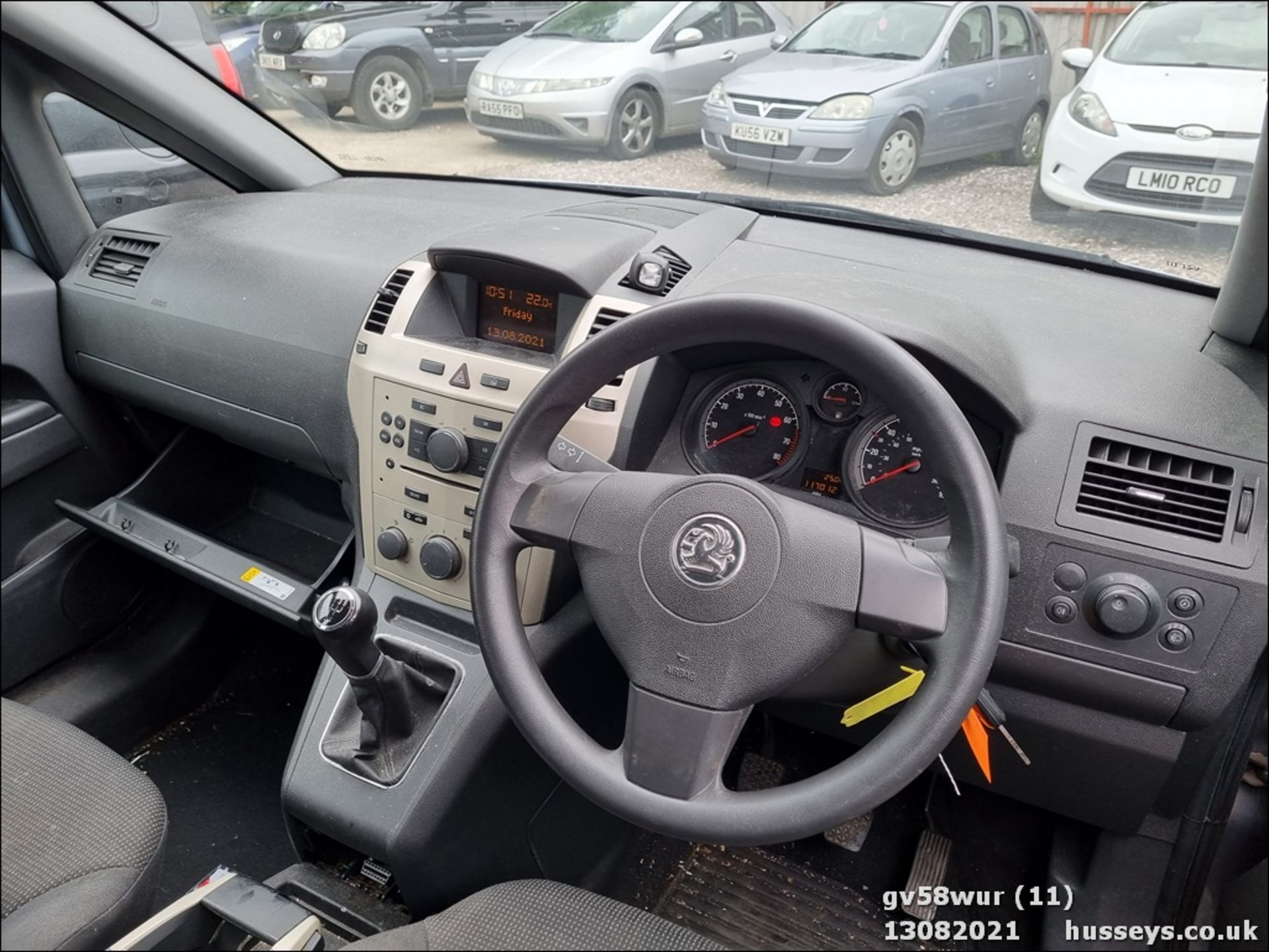 09/58 VAUXHALL ZAFIRA LIFE - 1598cc 5dr MPV (Silver) - Image 11 of 11