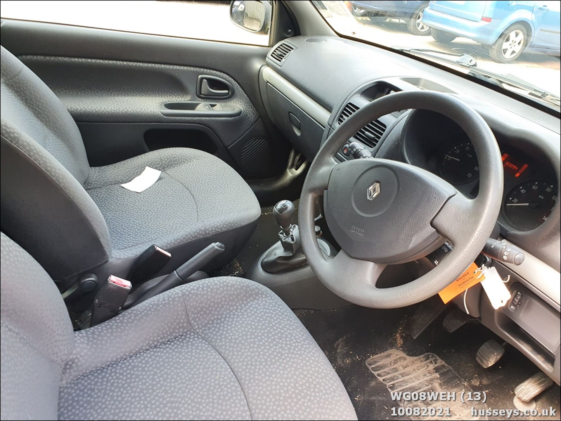 08/08 RENAULT CLIO CAMPUS 8V - 1149cc 3dr Hatchback (Black, 103k) - Image 13 of 17