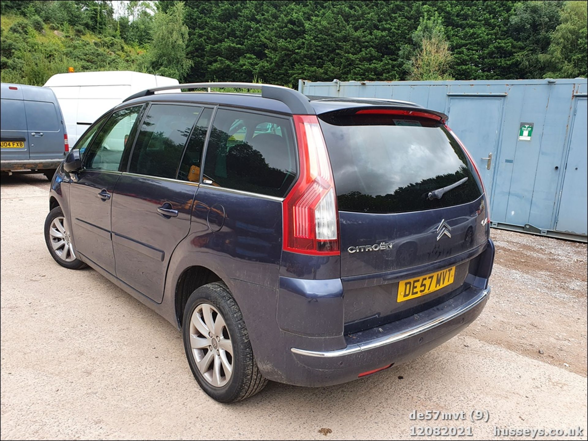 07/57 CITROEN C4 PICASSO 7 EXCL HDI A - 1560cc 5dr MPV (Mauve/purple, 93k) - Image 9 of 18