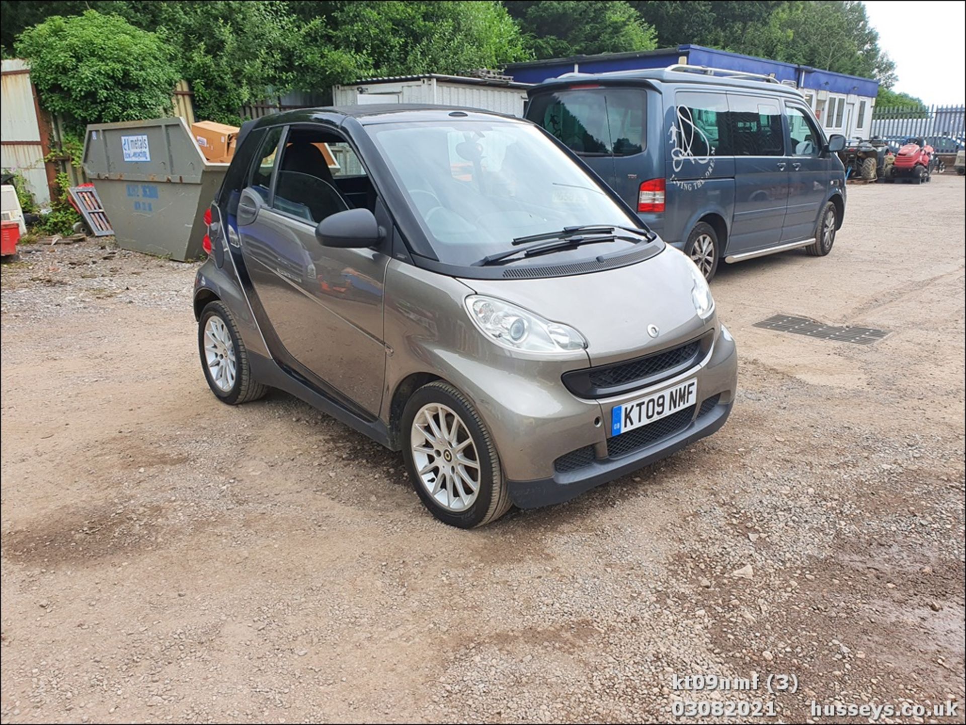 09/09 SMART FORTWO PASSION MHD AUTO - 999cc 2dr Convertible (Grey, 72k) - Image 2 of 12