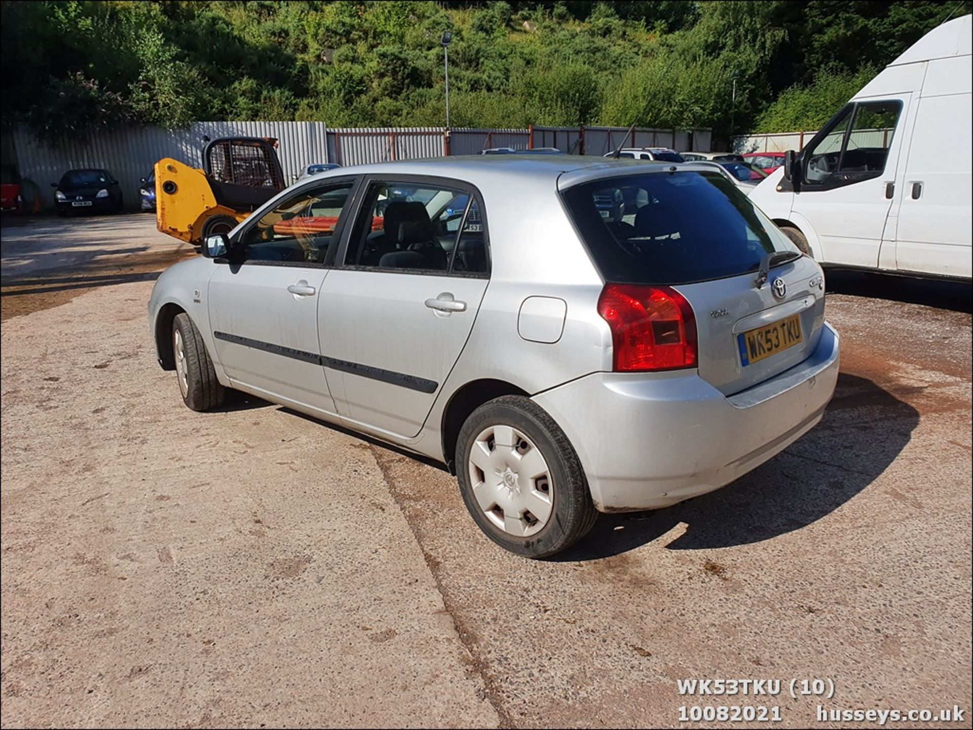 03/53 TOYOTA COROLLA T2 VVTI - 1598cc 5dr Hatchback (Silver, 117k) - Image 10 of 18