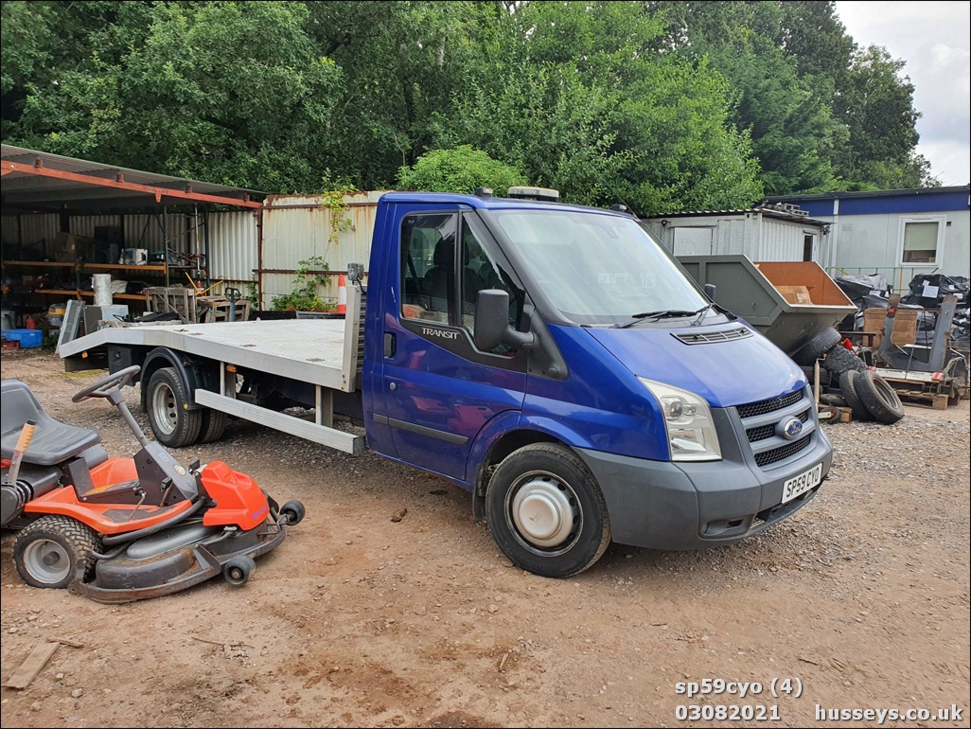 09/59 FORD TRANSIT 200 T460L BEAVERTAIL - 3199cc 2dr (White, 150k) - Image 3 of 15