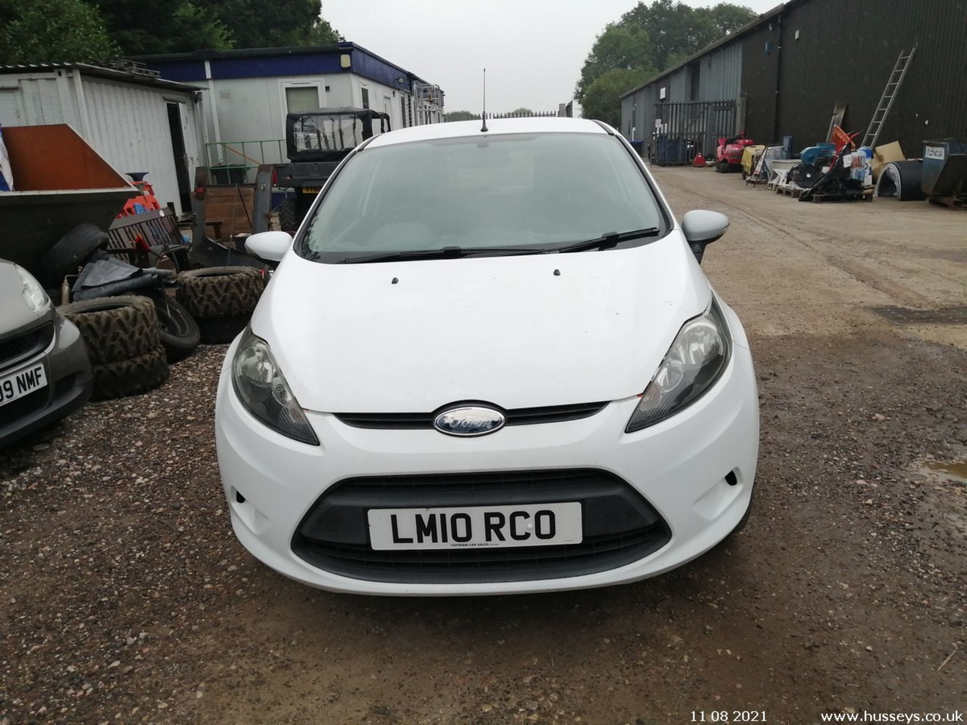 10/10 FORD FIESTA BASE TDCI 68 - 1399cc Van (White, 127k) - Image 3 of 10