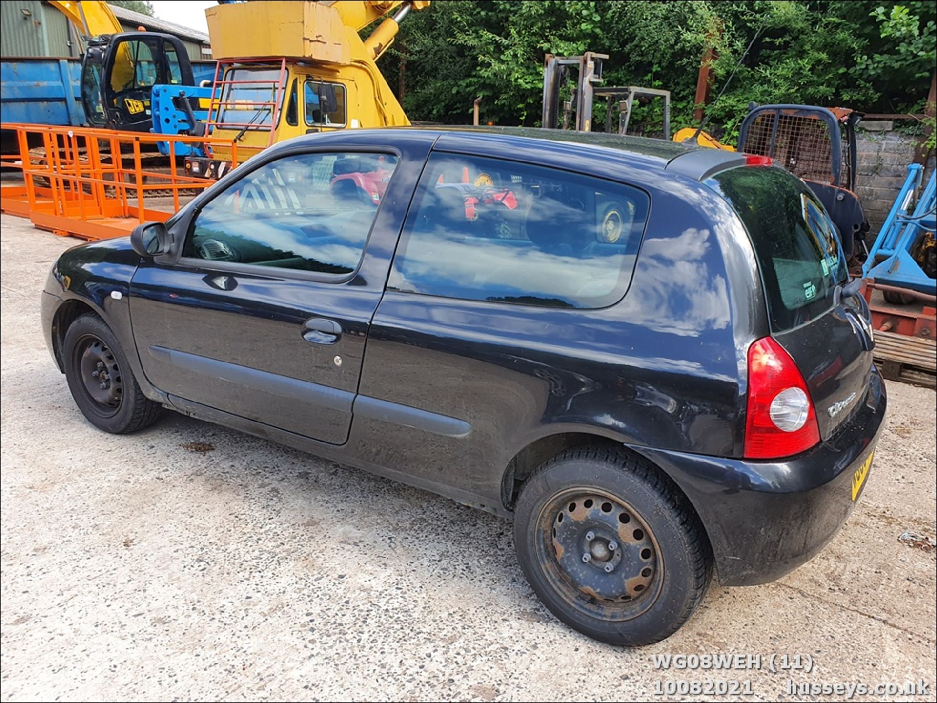 08/08 RENAULT CLIO CAMPUS 8V - 1149cc 3dr Hatchback (Black, 103k) - Image 11 of 17