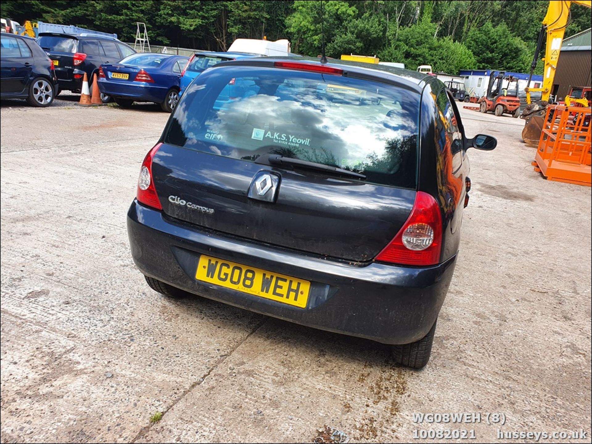 08/08 RENAULT CLIO CAMPUS 8V - 1149cc 3dr Hatchback (Black, 103k) - Image 8 of 17