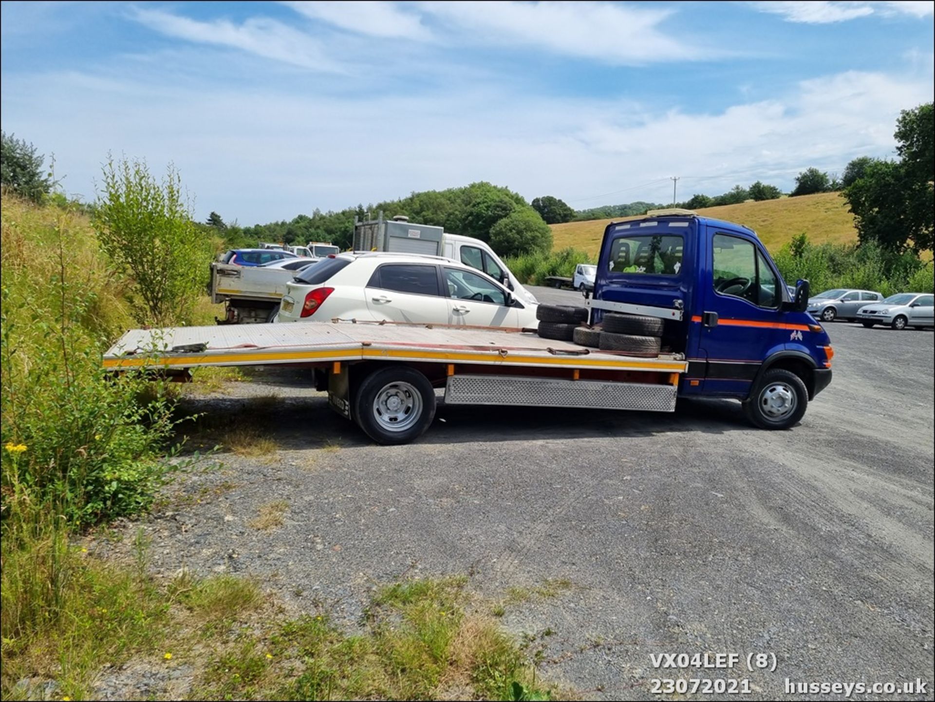 04/04 IVECO DAILY 50C15 4.4WB - 2800cc (Blue) - Image 8 of 9