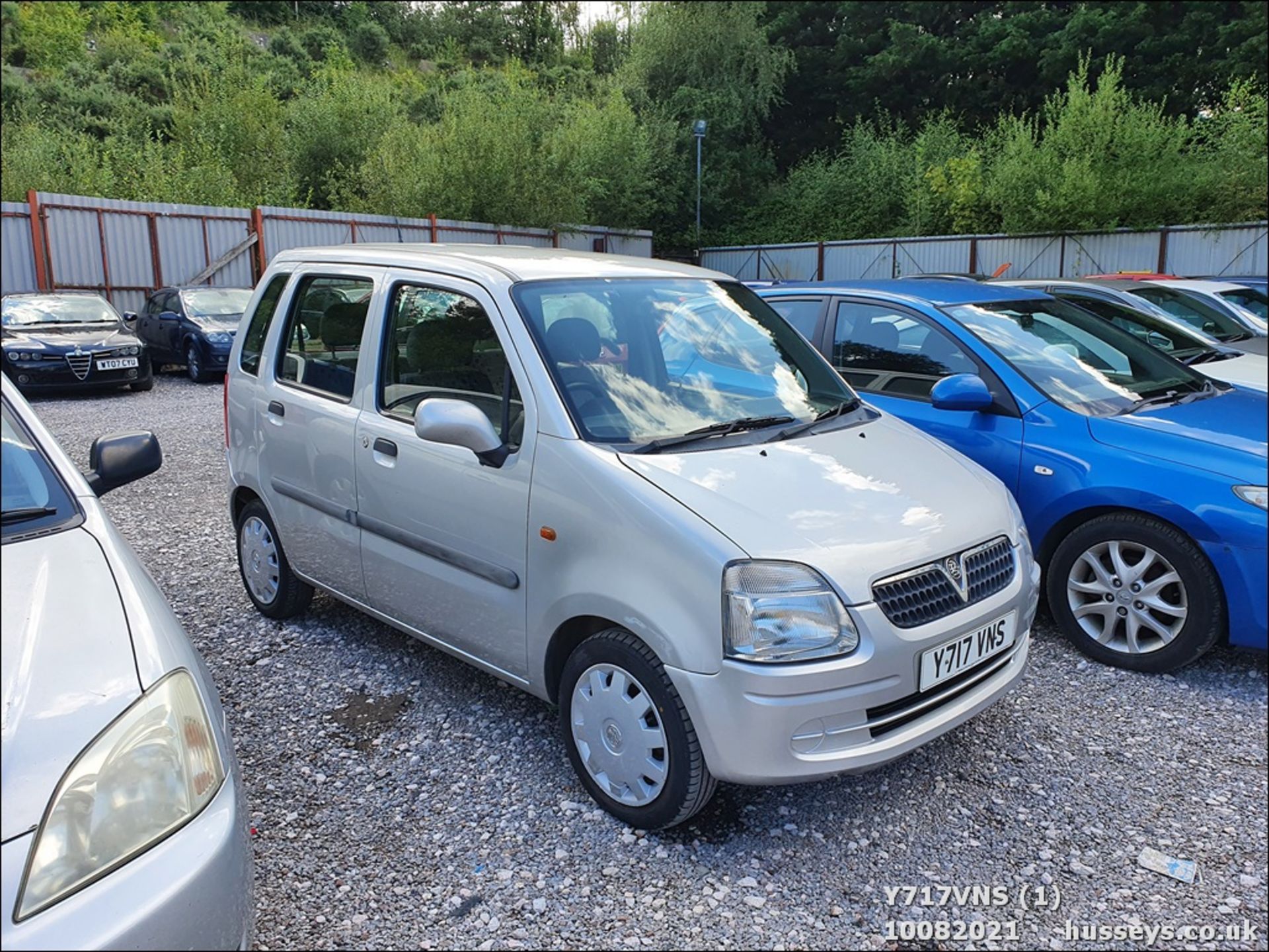 2001 VAUXHALL AGILA - 1199cc 5dr Estate (Silver) - Image 3 of 25