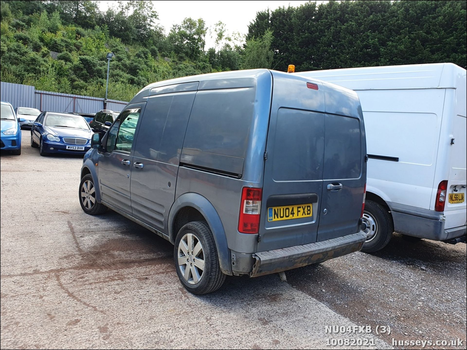 04/04 FORD TRAN CONNECT LX TDCI LWB - 1753cc 5dr Van (Blue, 142k) - Image 4 of 14