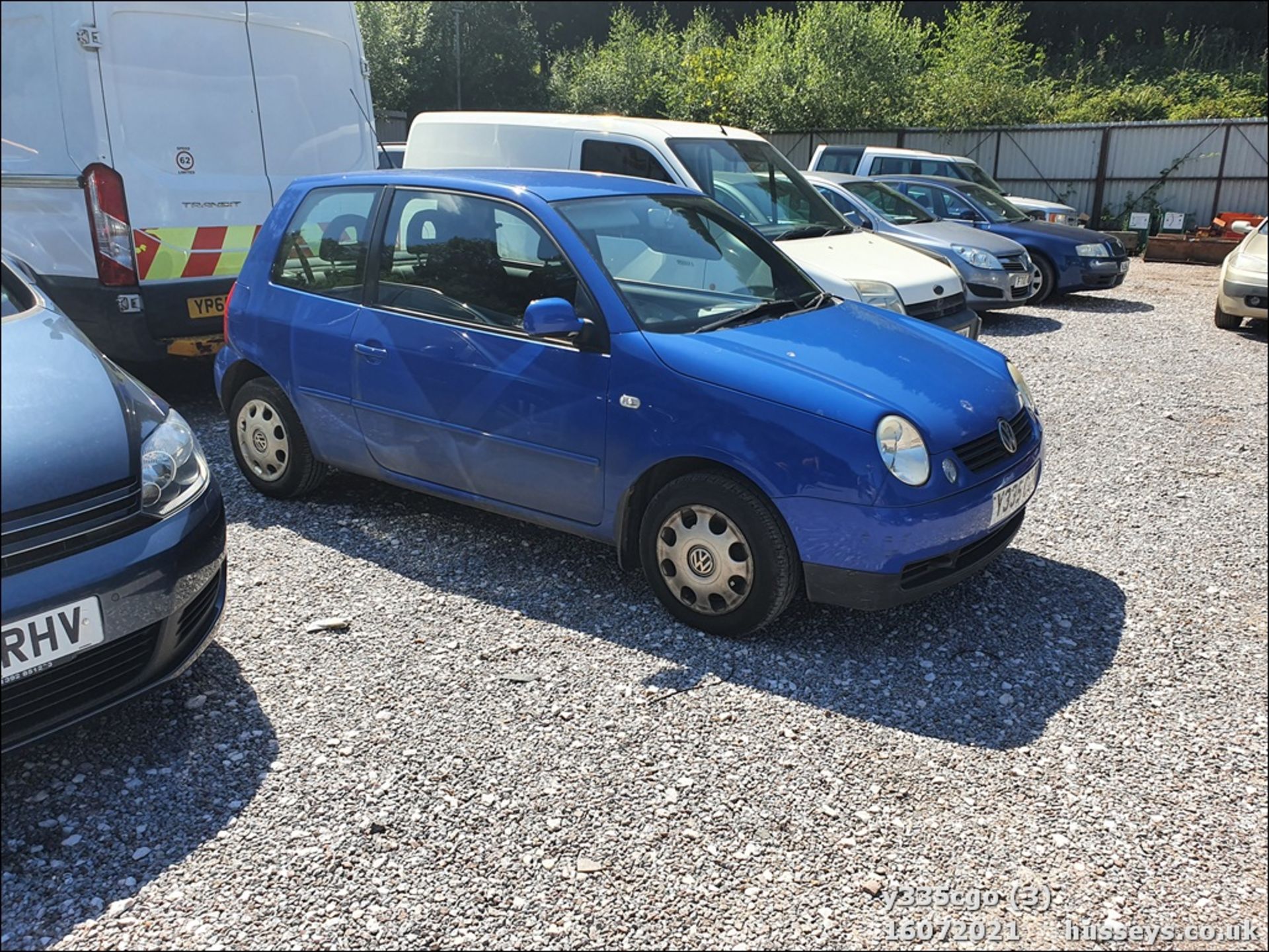 2001 VOLKSWAGEN LUPO S AUTO - 1390cc 3dr Hatchback (Blue, 85k) - Image 3 of 12