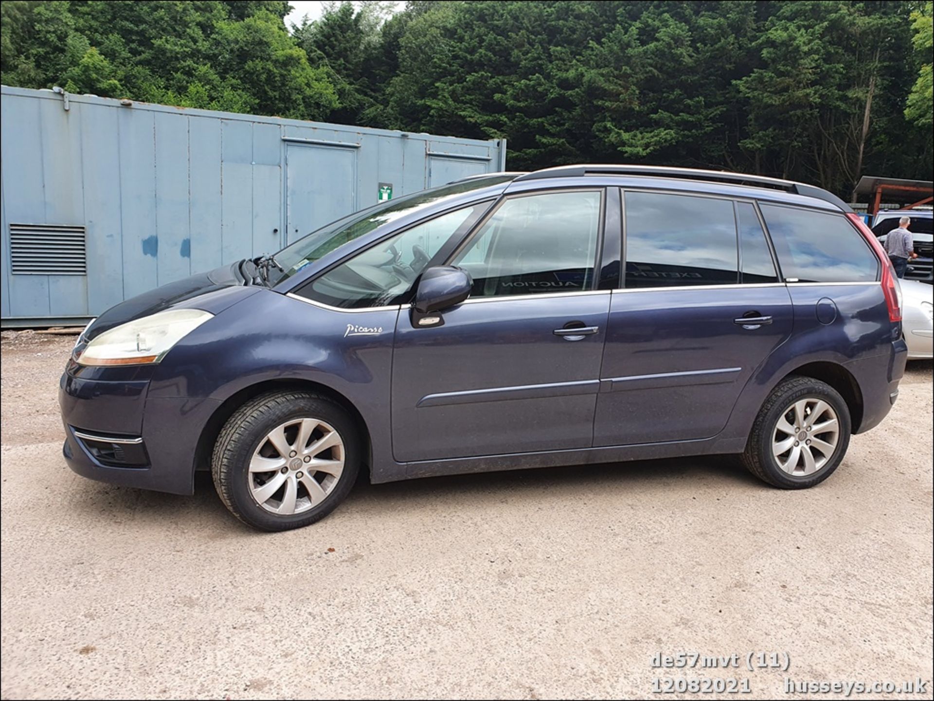 07/57 CITROEN C4 PICASSO 7 EXCL HDI A - 1560cc 5dr MPV (Mauve/purple, 93k) - Image 11 of 18