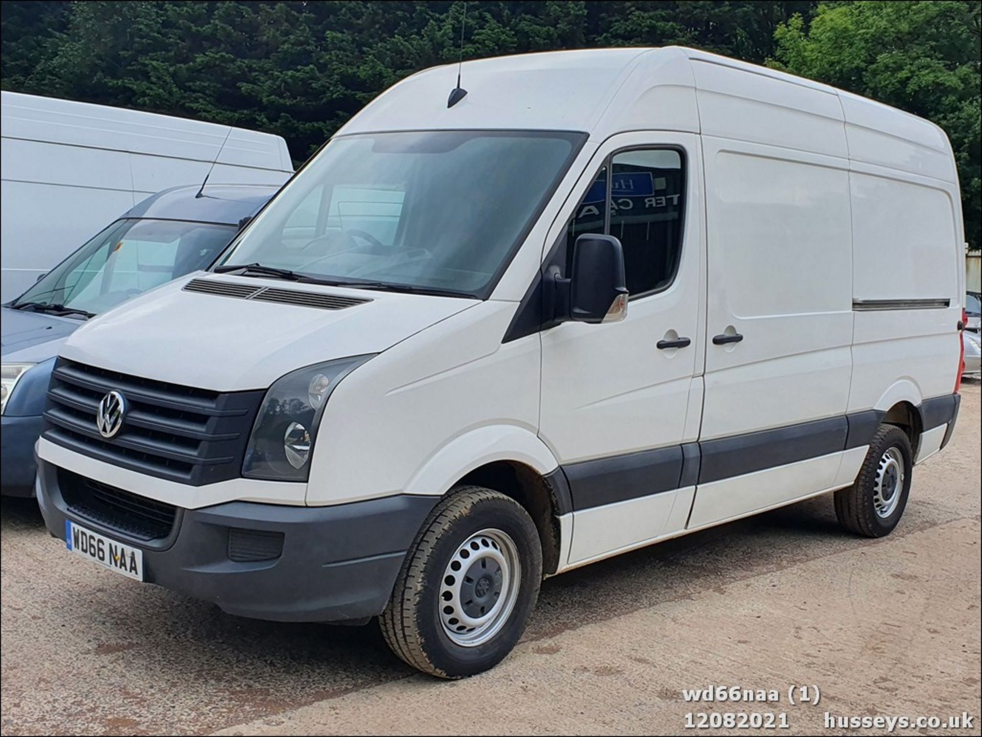 17/66 VOLKSWAGEN CRAFTER CR35 TDI BMT - 1968cc 5dr Van (White, 149k)