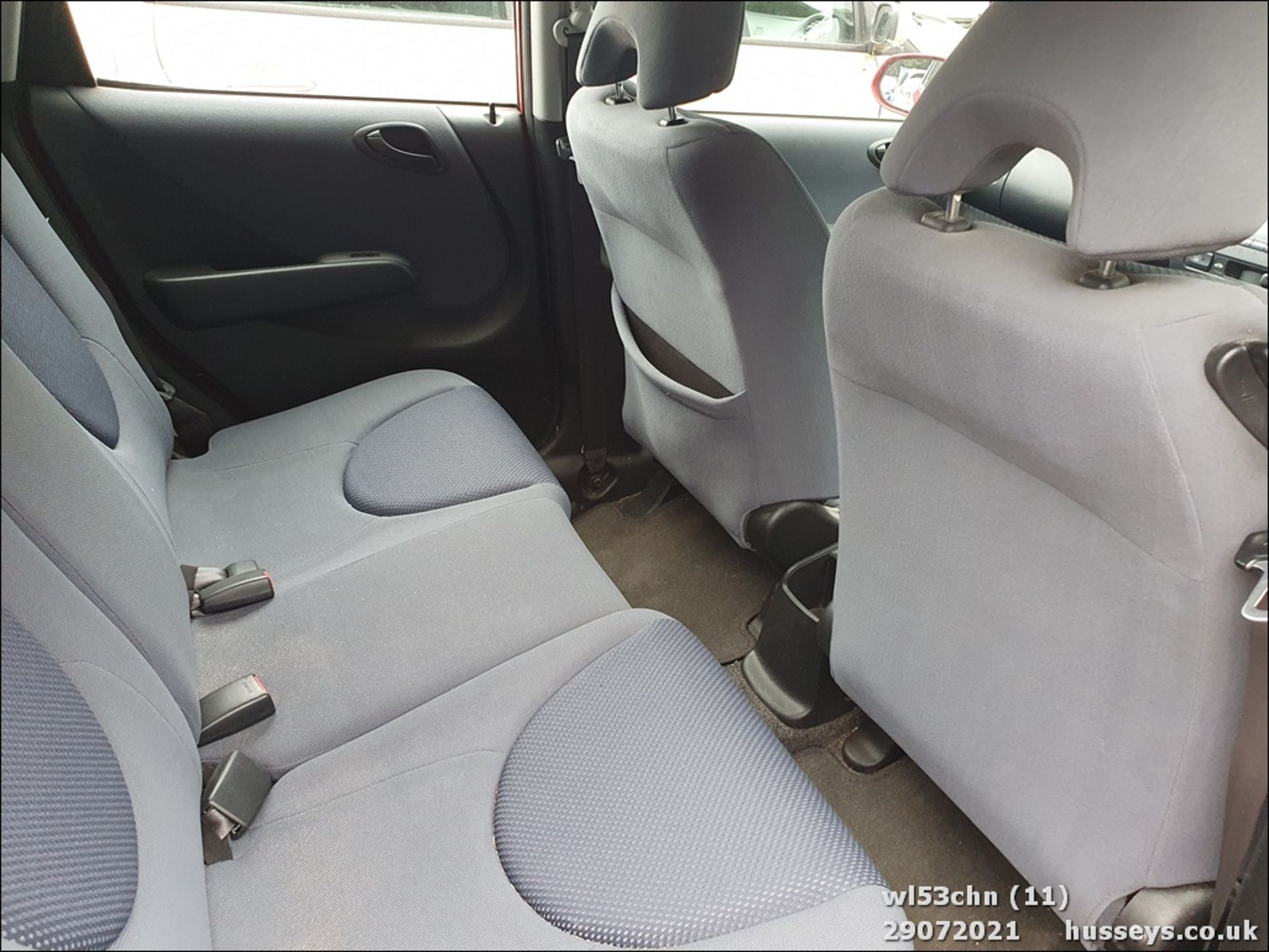 03/53 HONDA JAZZ SE CVT - 1339cc 5dr Hatchback (Red, 168k) - Image 12 of 14