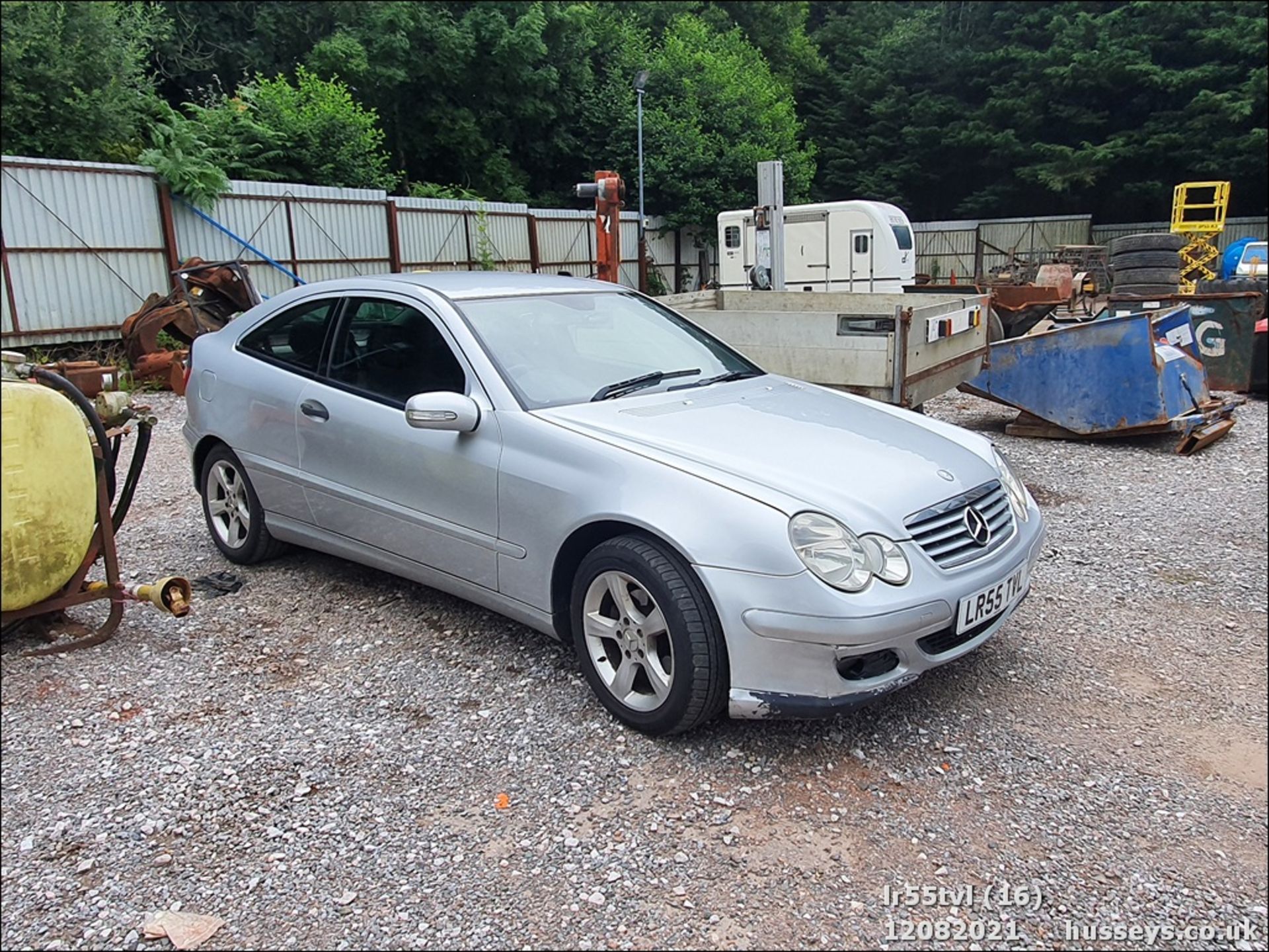 05/55 MERCEDES C200 CDI SE AUTO - 2148cc 3dr Coupe (Silver) - Image 16 of 16