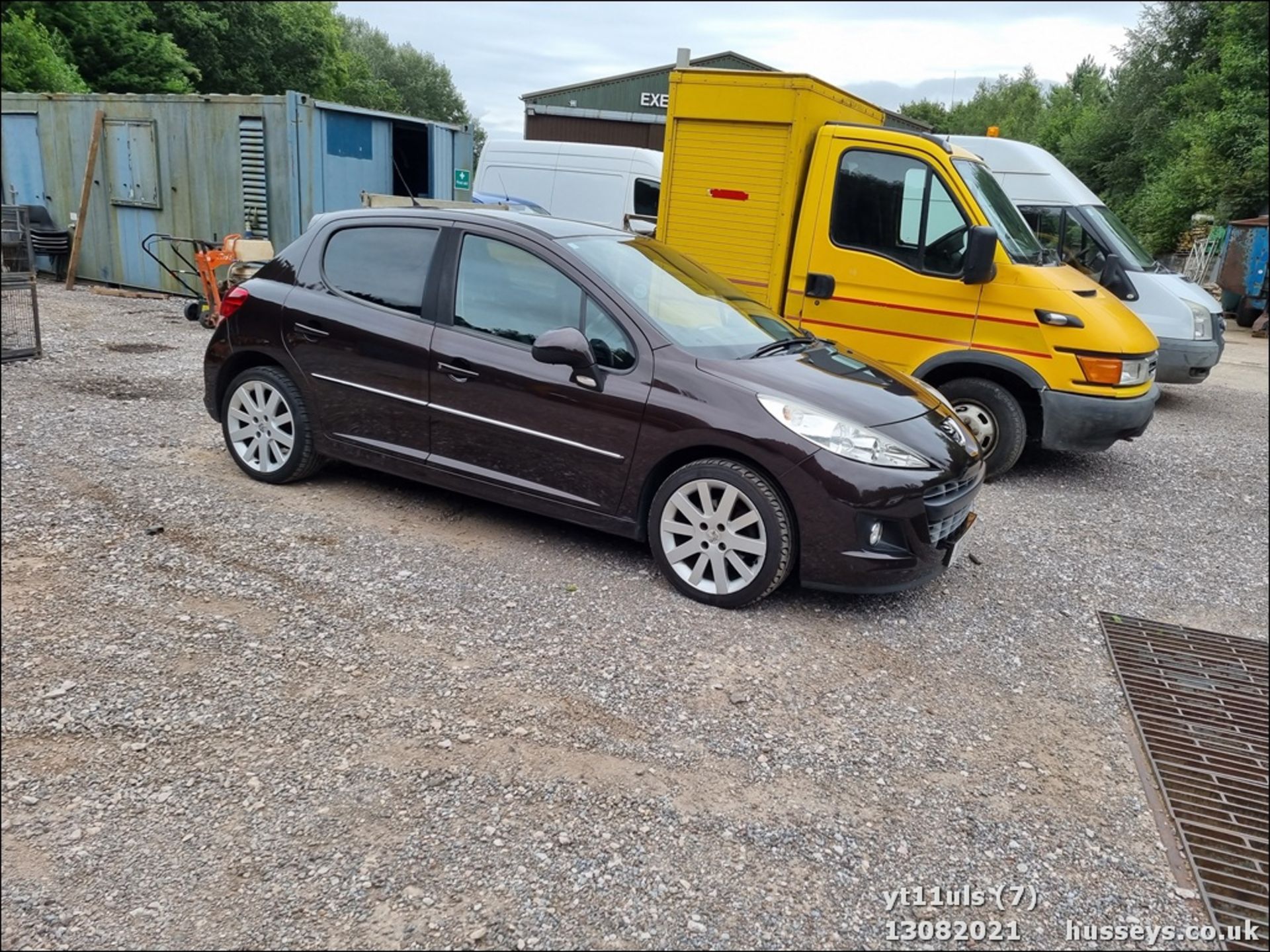 11/11 PEUGEOT 207 ALLURE - 1598cc 5dr Hatchback (Red, 38k) - Image 7 of 20