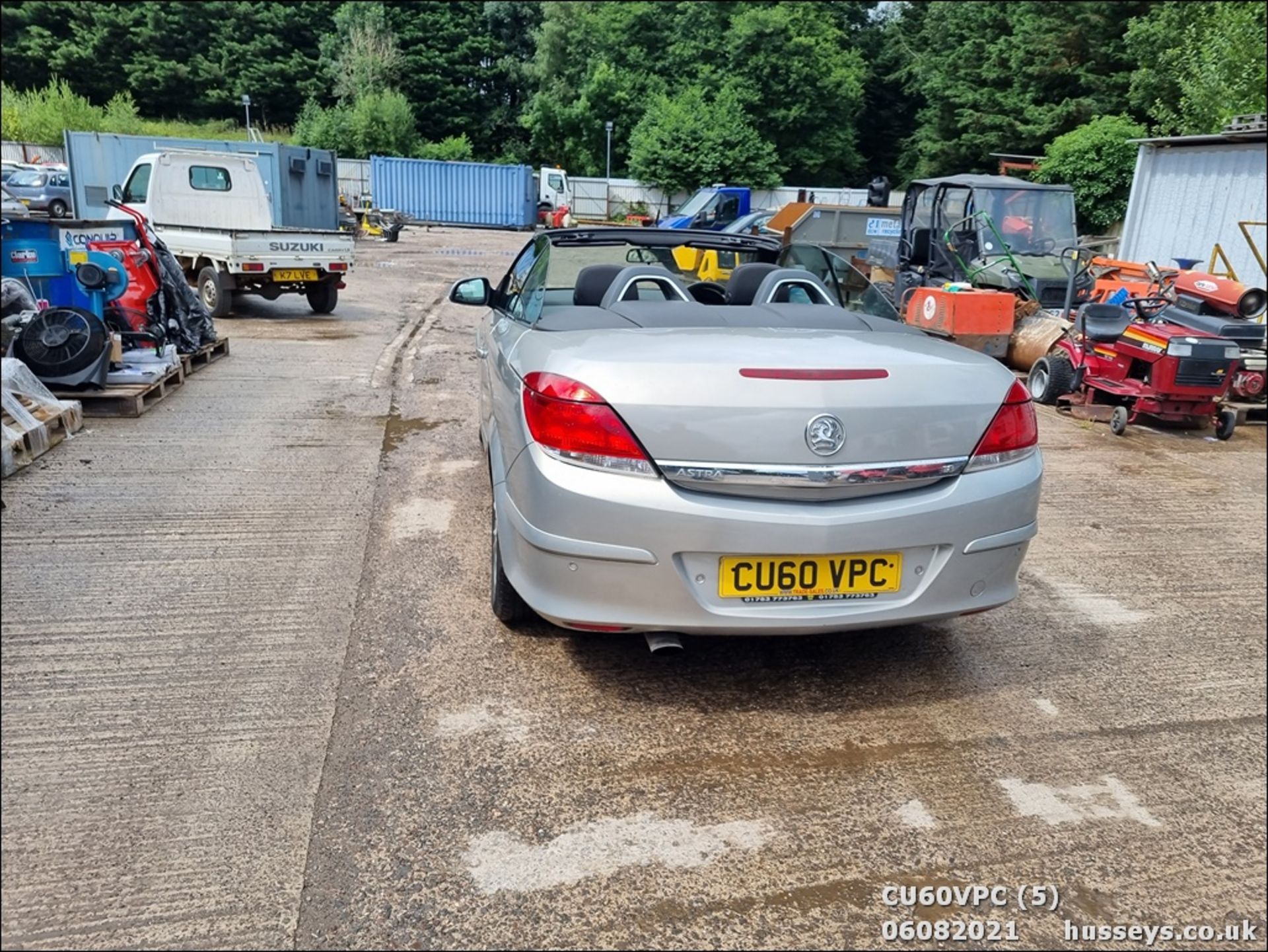 11/60 VAUXHALL ASTRA SPORT - 1796cc 2dr Convertible (Silver, 123k) - Image 6 of 18