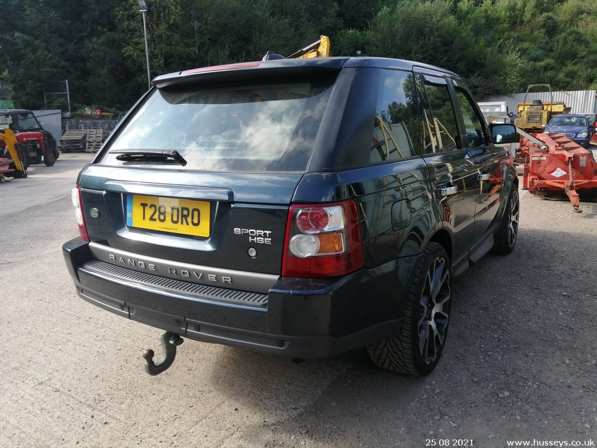 2006 LAND ROVER RANGE ROVER SP HSE TDV6 A - 2720cc 5dr Estate (Blue) - Image 8 of 15