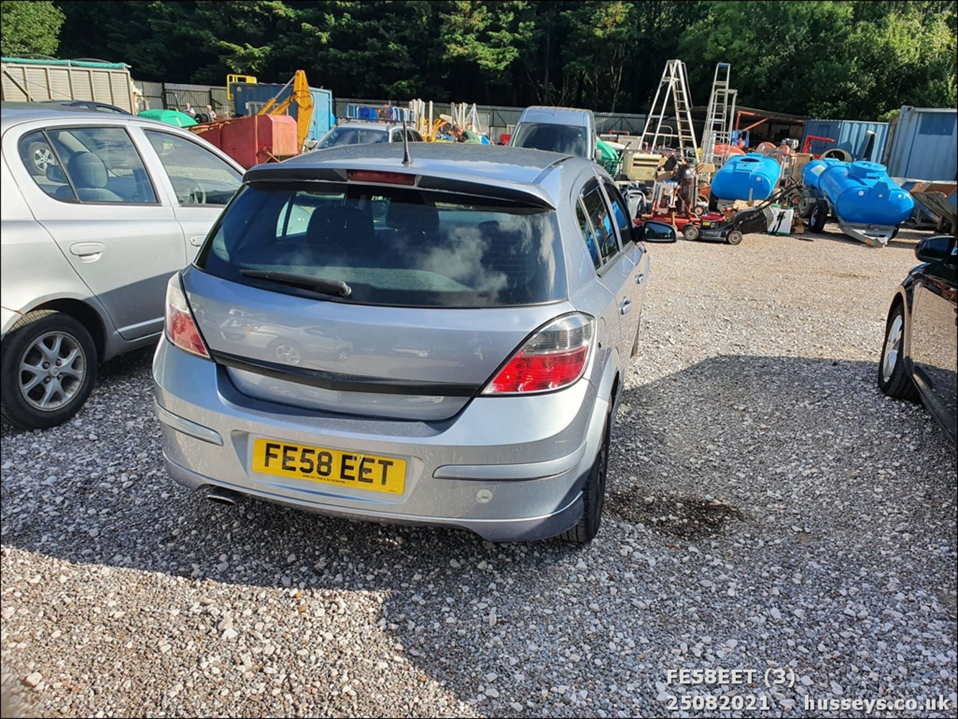 08/58 VAUXHALL ASTRA CLUB CDTI 100 - 1686cc 5dr Hatchback (Silver, 115k) - Image 4 of 15