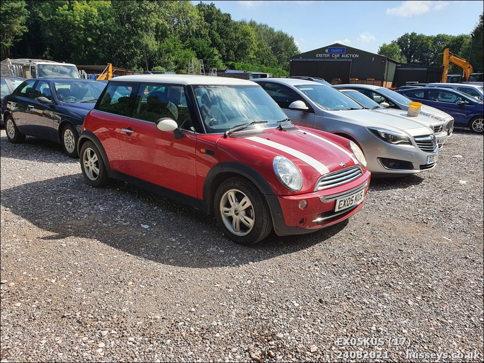 05/05 MINI MINI ONE - 1598cc 3dr Hatchback (Red, 142k) - Image 17 of 19