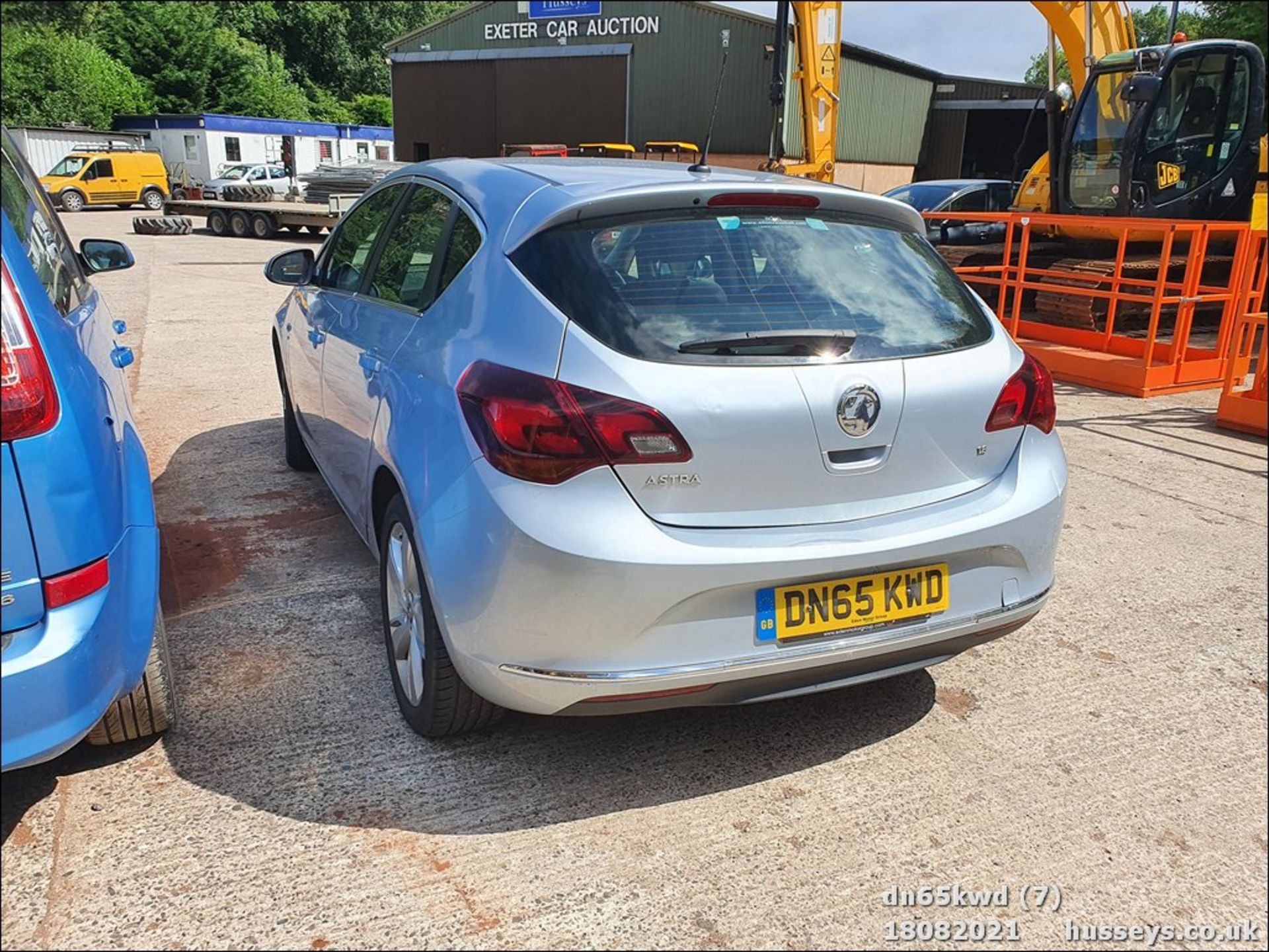 15/65 VAUXHALL ASTRA SRI - 1598cc 5dr Hatchback (Silver) - Image 7 of 15