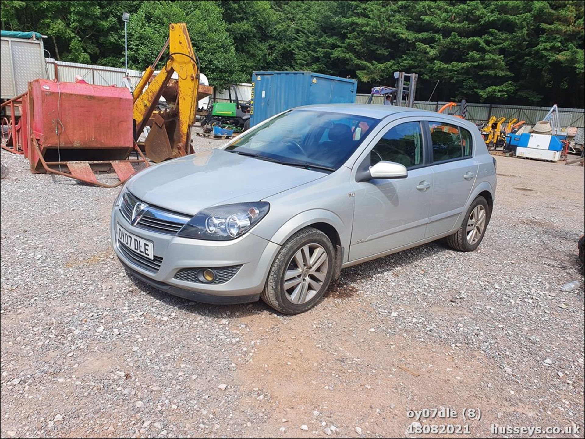 07/07 VAUXHALL ASTRA SXI - 1598cc 5dr Hatchback (Beige, 132k) - Image 8 of 17