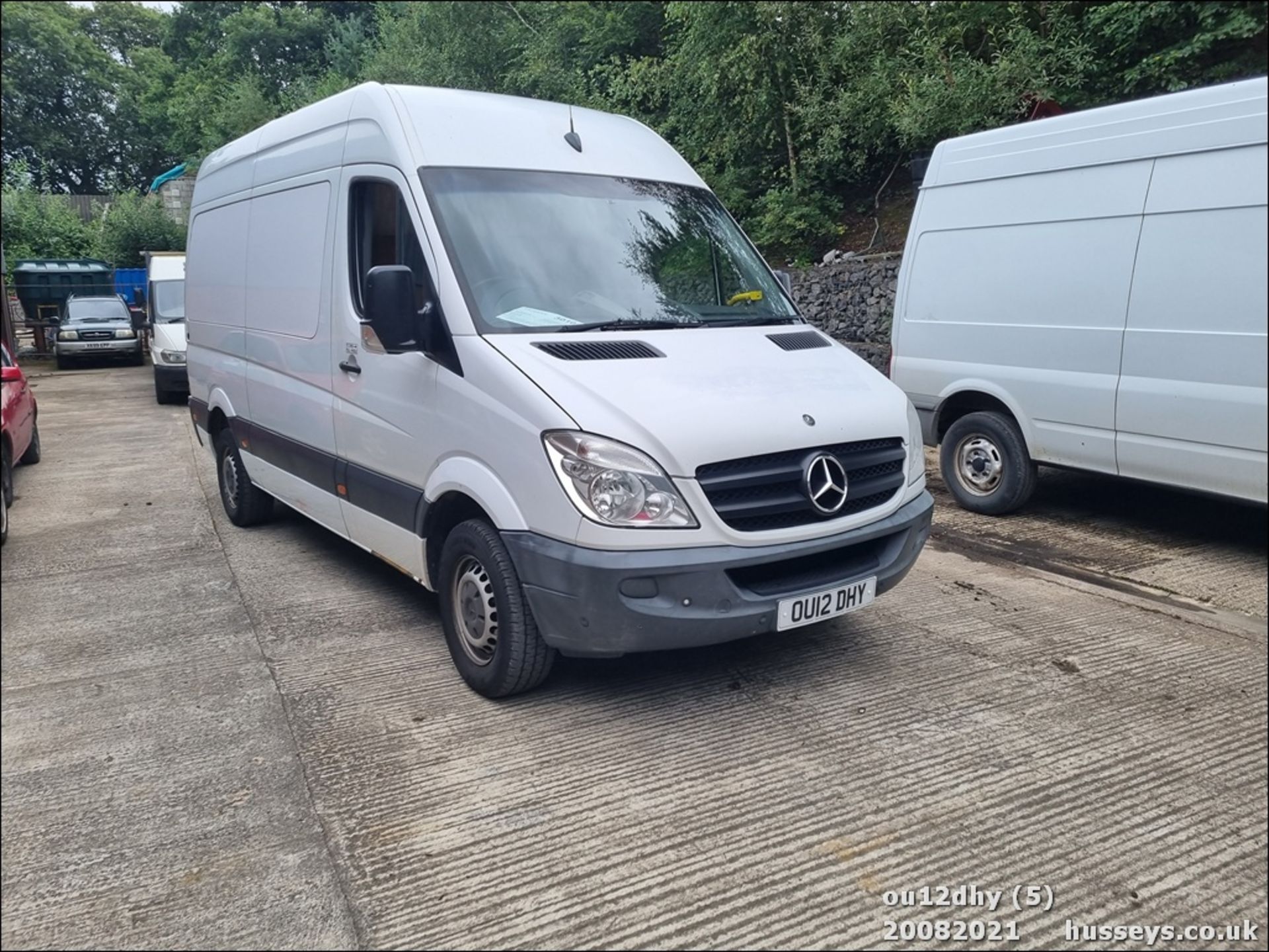 12/12 MERCEDES-BENZ SPRINTER 313 CDI -2143cc Minibus Conversion 4dr (White, 141k) - Image 4 of 14