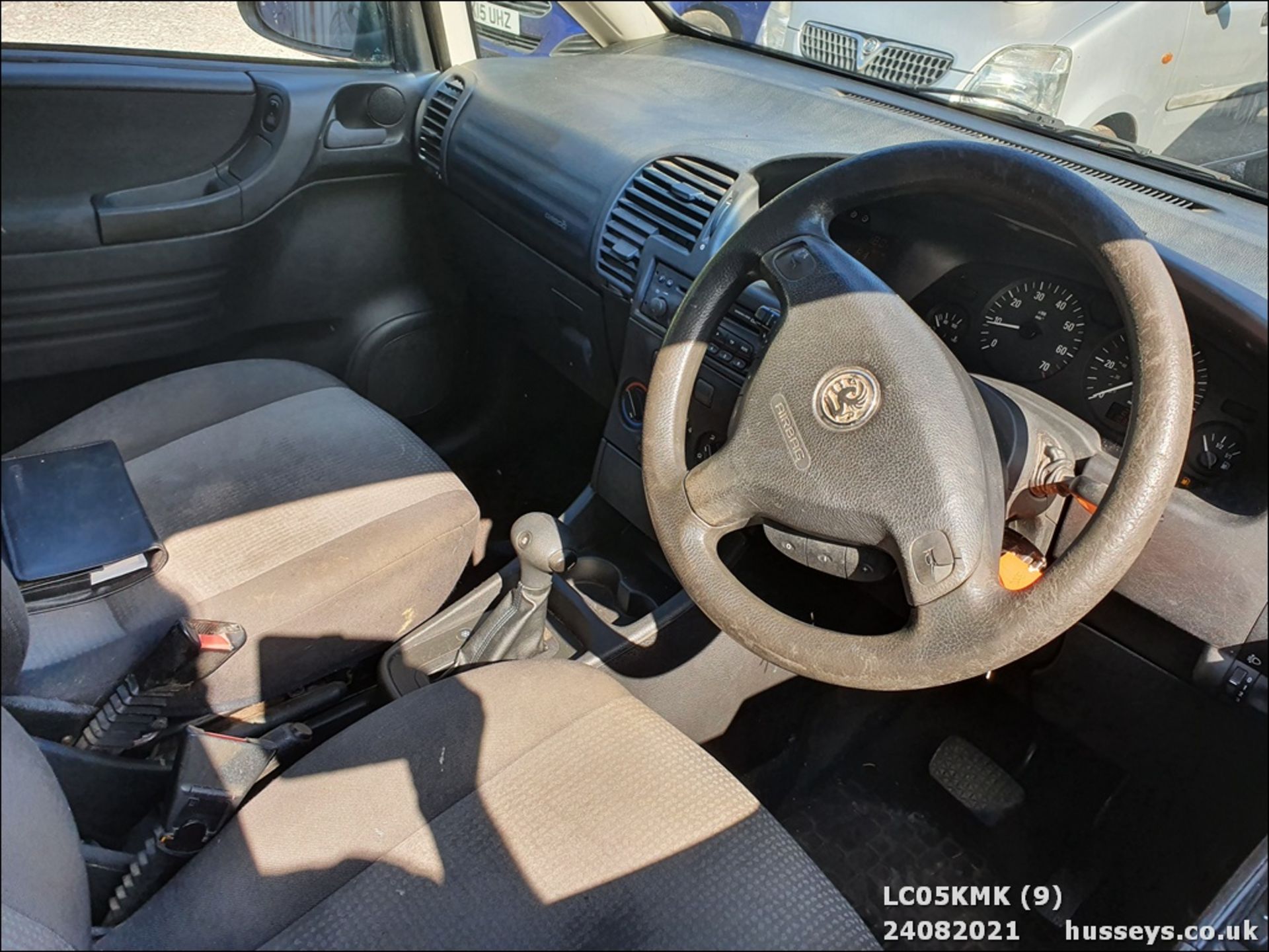 05/05 VAUXHALL ZAFIRA LIFE 16V AUTO - 1796cc 5dr MPV (Grey, 110k) - Image 9 of 13