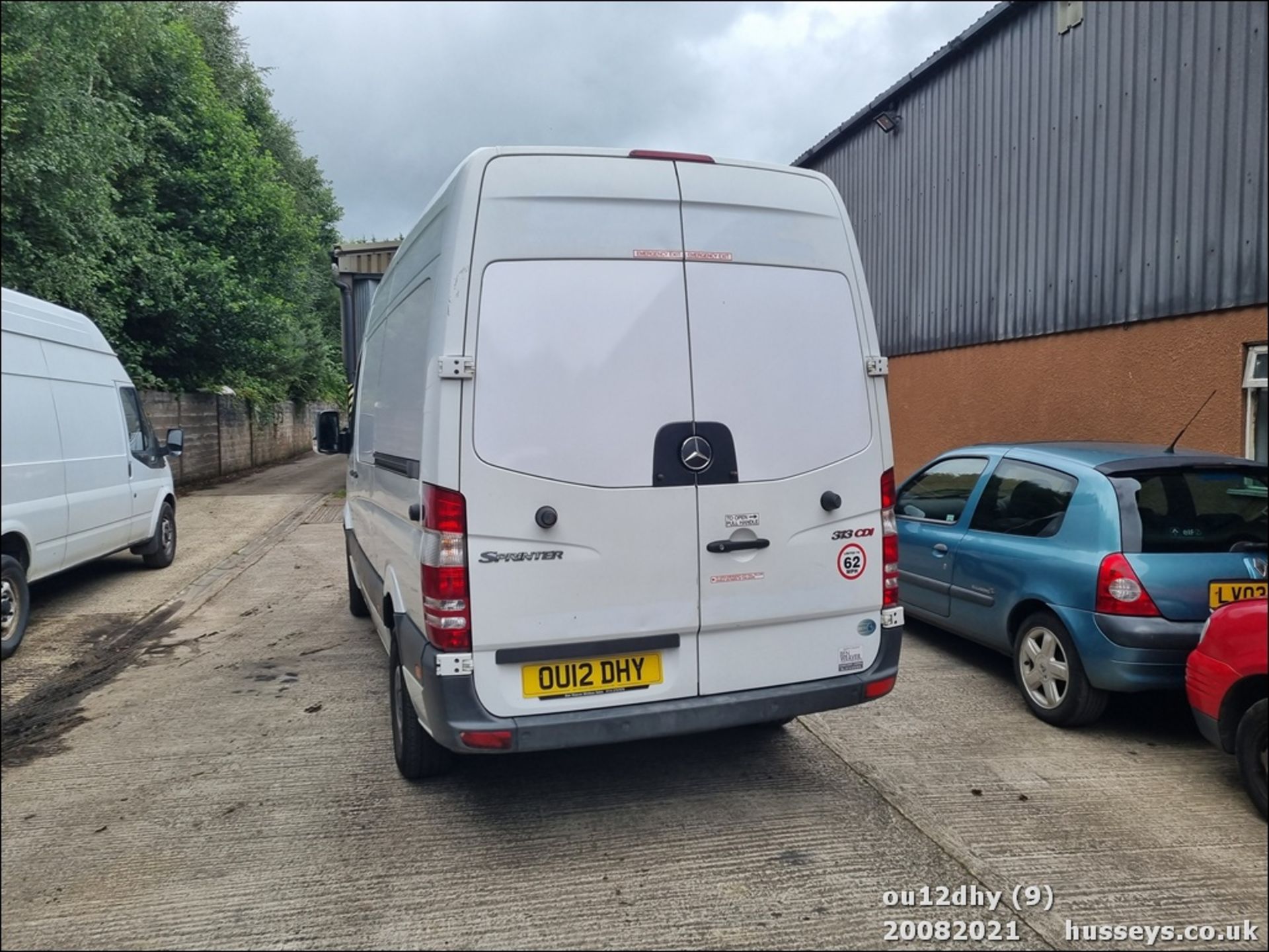 12/12 MERCEDES-BENZ SPRINTER 313 CDI -2143cc Minibus Conversion 4dr (White, 141k) - Image 8 of 14