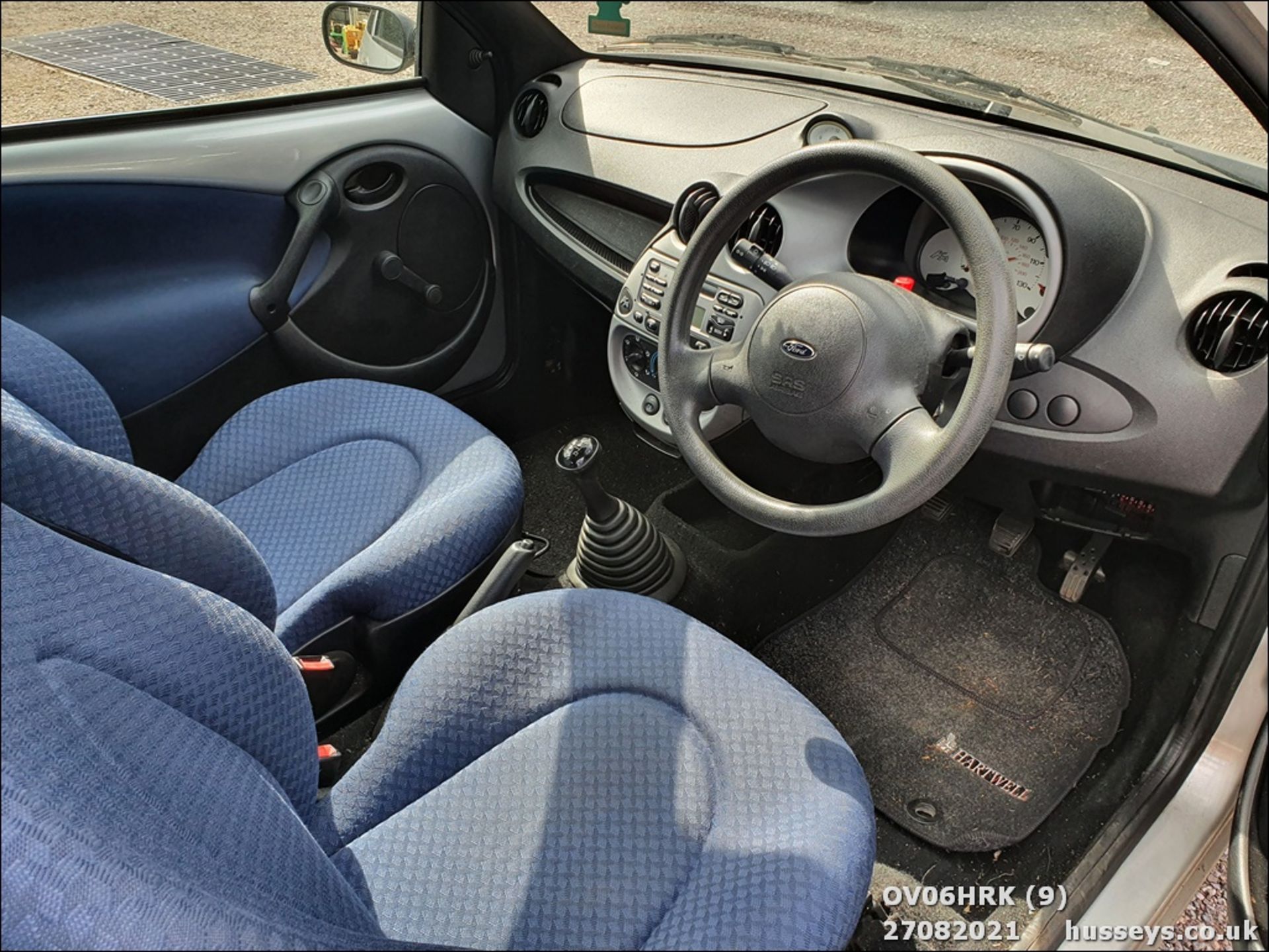 06/06 FORD KA - 1297cc 3dr Hatchback (Silver, 42k) - Image 9 of 13