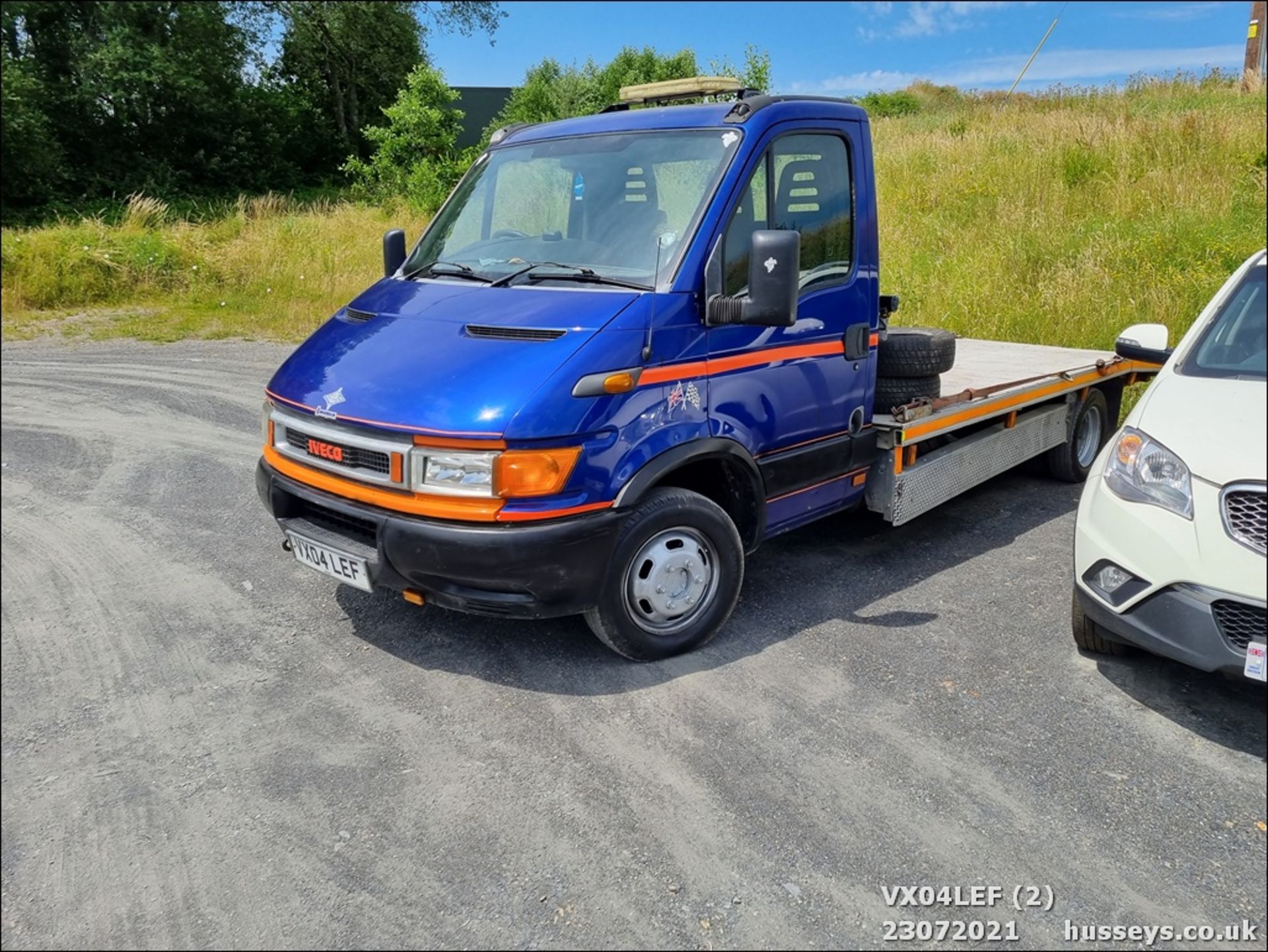 04/04 IVECO DAILY 50C15 4.4WB - 2800cc (Blue) - Image 2 of 9
