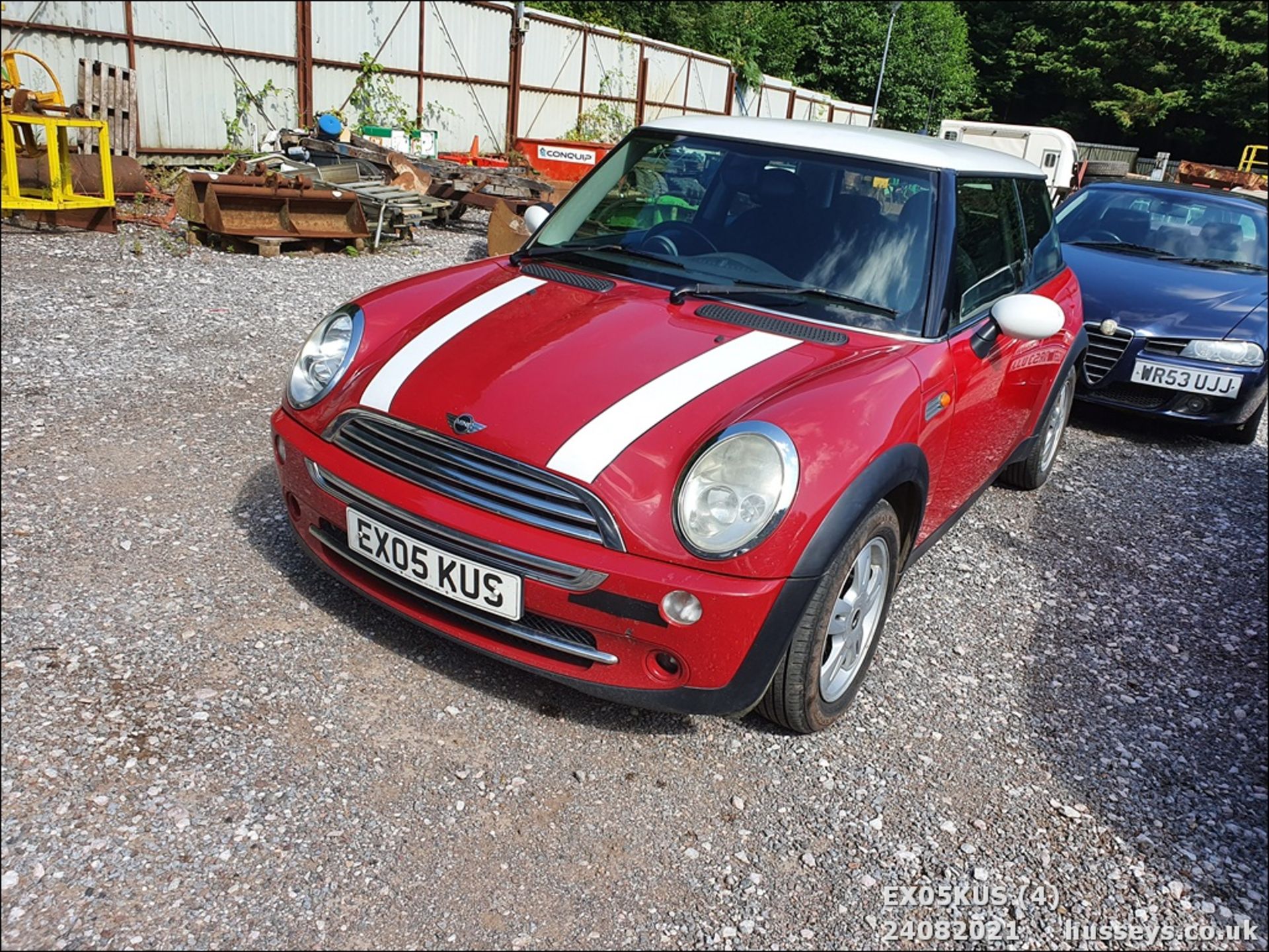 05/05 MINI MINI ONE - 1598cc 3dr Hatchback (Red, 142k) - Image 4 of 19