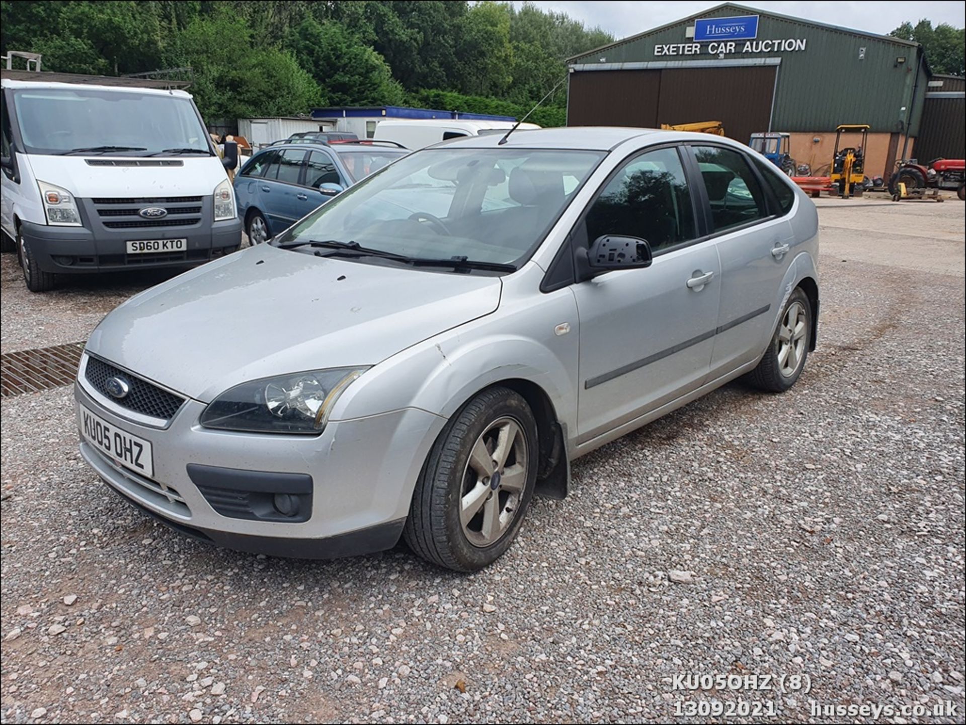 05/05 FORD FOCUS ZETEC CLIMATE TDCI - 1560cc 5dr Hatchback (Silver, 147k) - Image 8 of 18