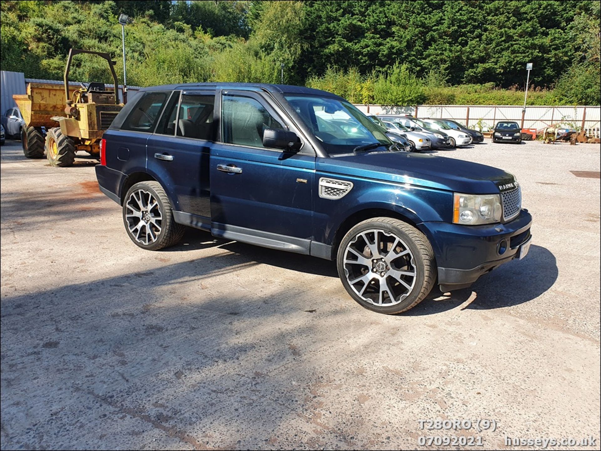 2006 LAND ROVER RANGE ROVER SP HSE TDV6 A - 2720cc 5dr Estate (Blue) - Image 9 of 20