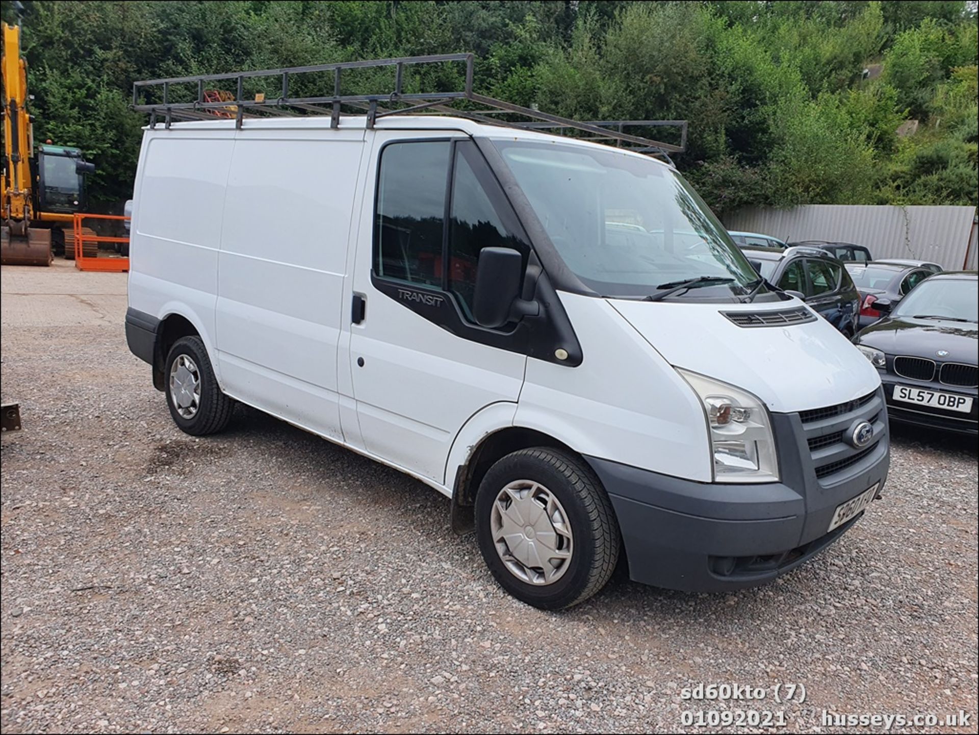 10/60 FORD TRANSIT 85 T260M FWD - 2198cc 5dr Van (White, 237k) - Image 3 of 23