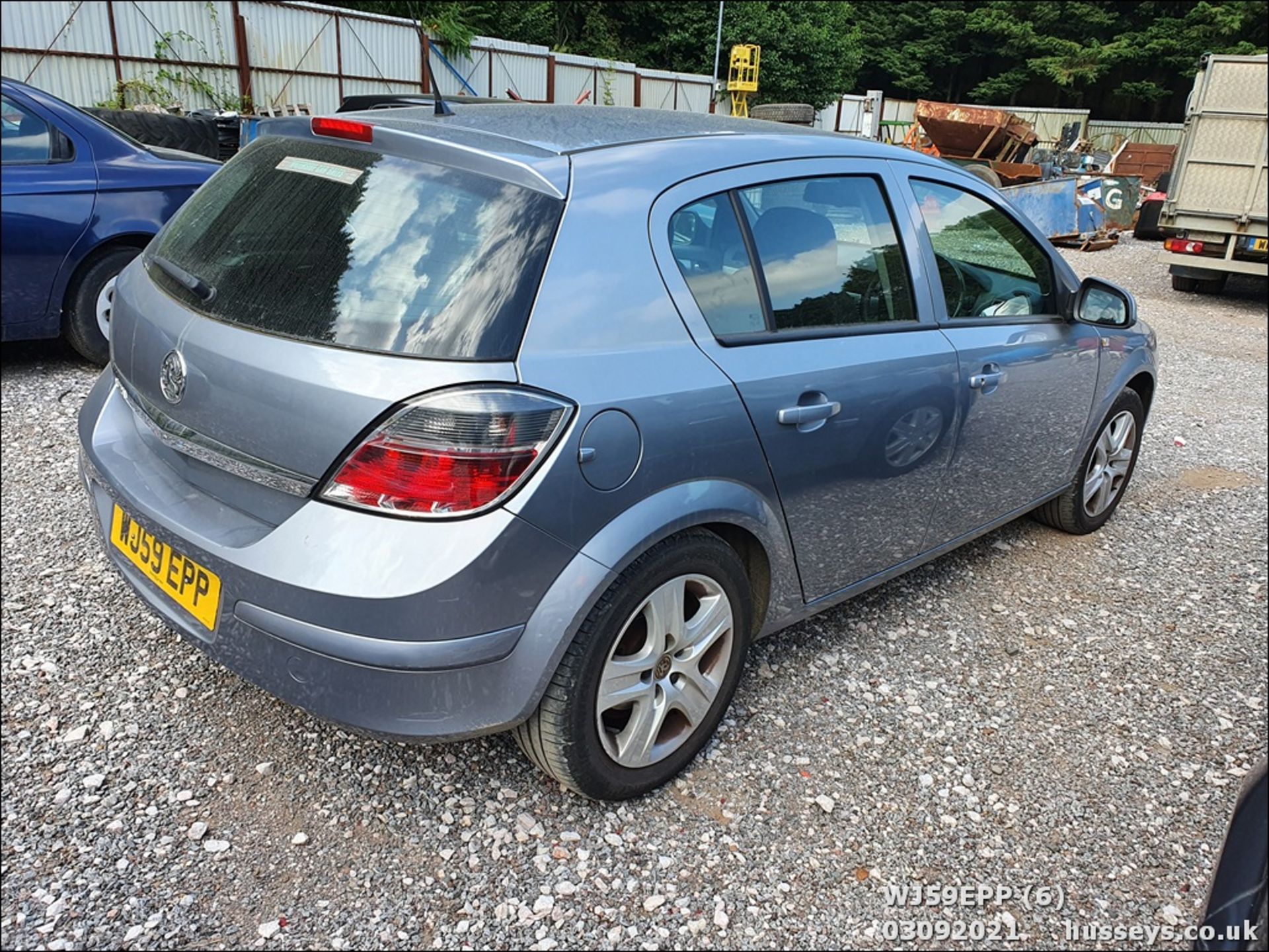 09/59 VAUXHALL ASTRA ACTIVE - 1364cc 5dr Hatchback (Silver, 101k) - Image 6 of 12