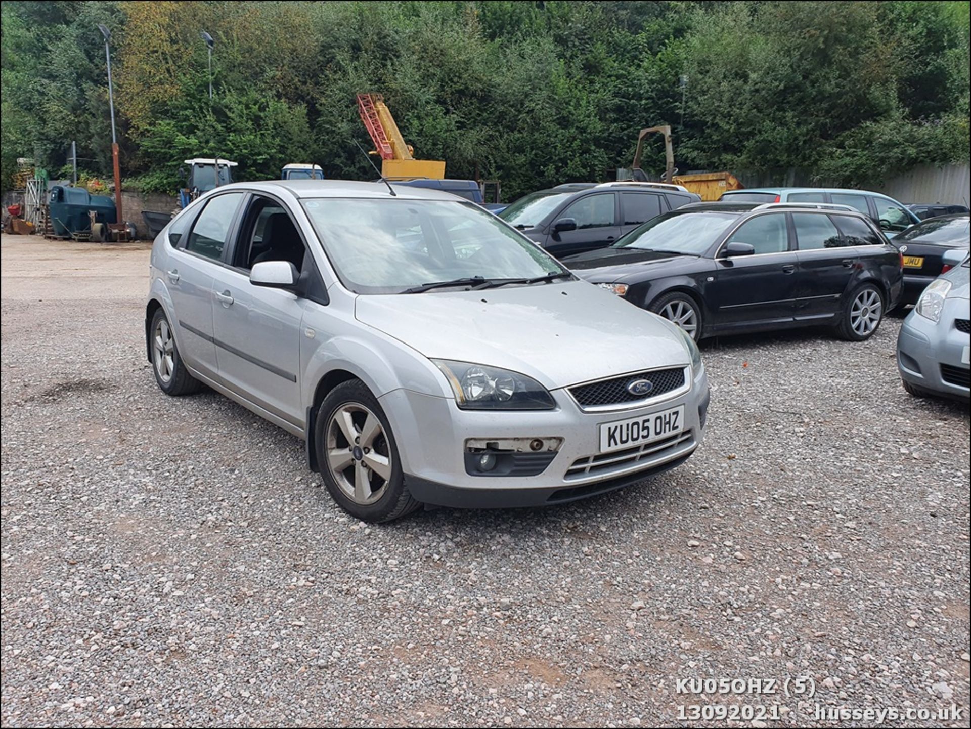 05/05 FORD FOCUS ZETEC CLIMATE TDCI - 1560cc 5dr Hatchback (Silver, 147k) - Image 5 of 18