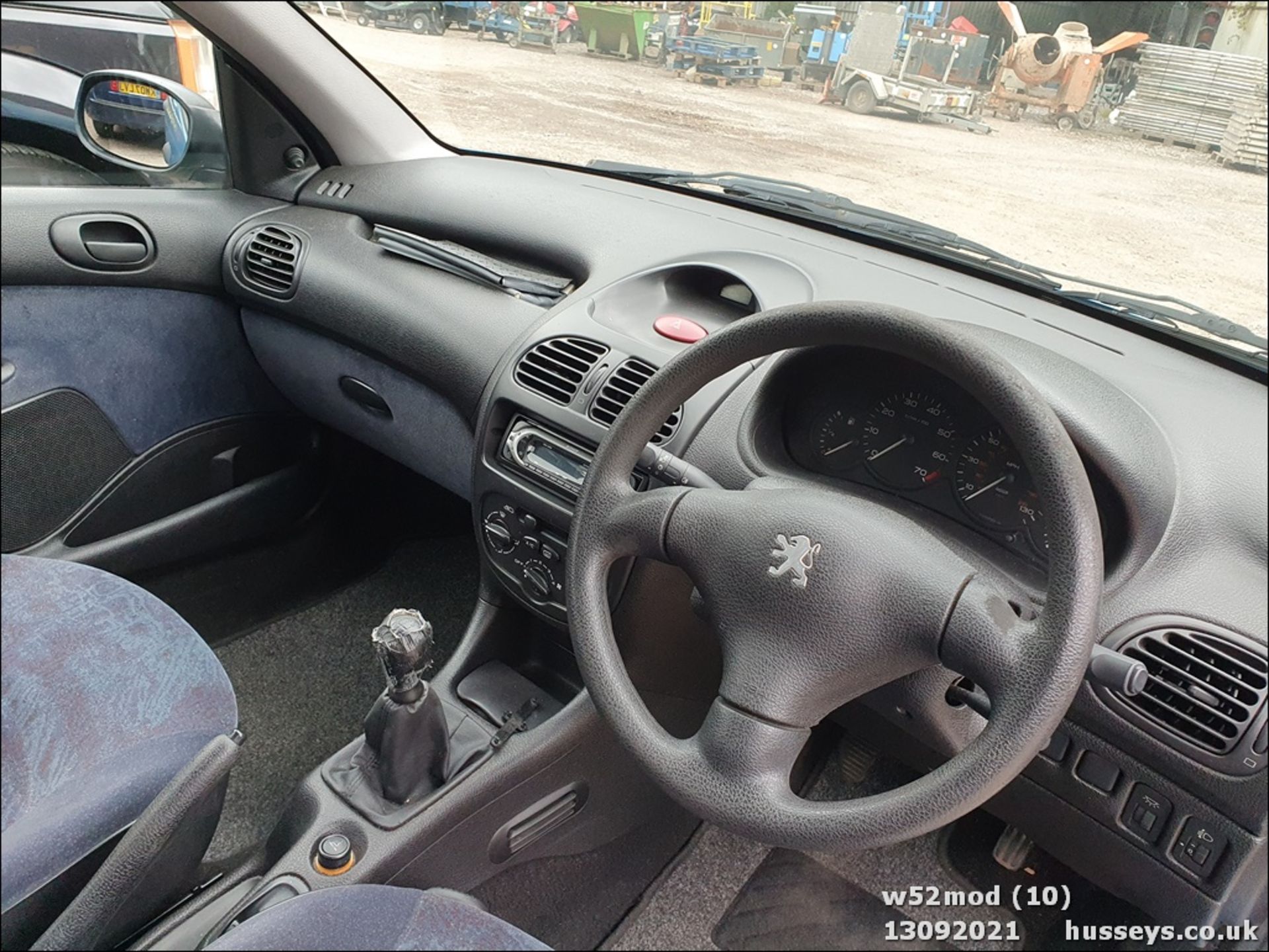 2000 PEUGEOT 206 LX - 1360cc 5dr Hatchback (Blue, 115k) - Image 10 of 13
