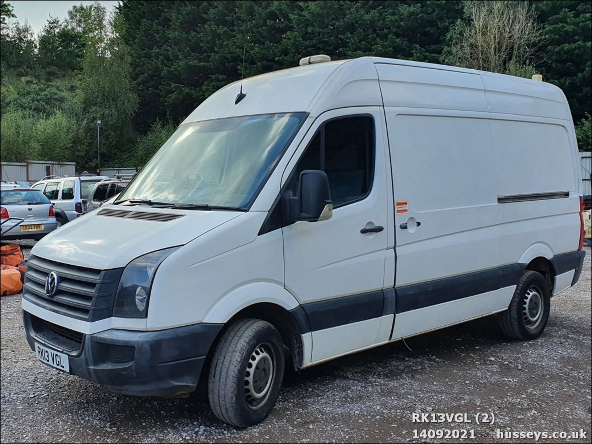 13/13 VOLKSWAGEN CRAFTER CR35 TDI 143 MWB - 1968cc 5dr Van (White, 75k)