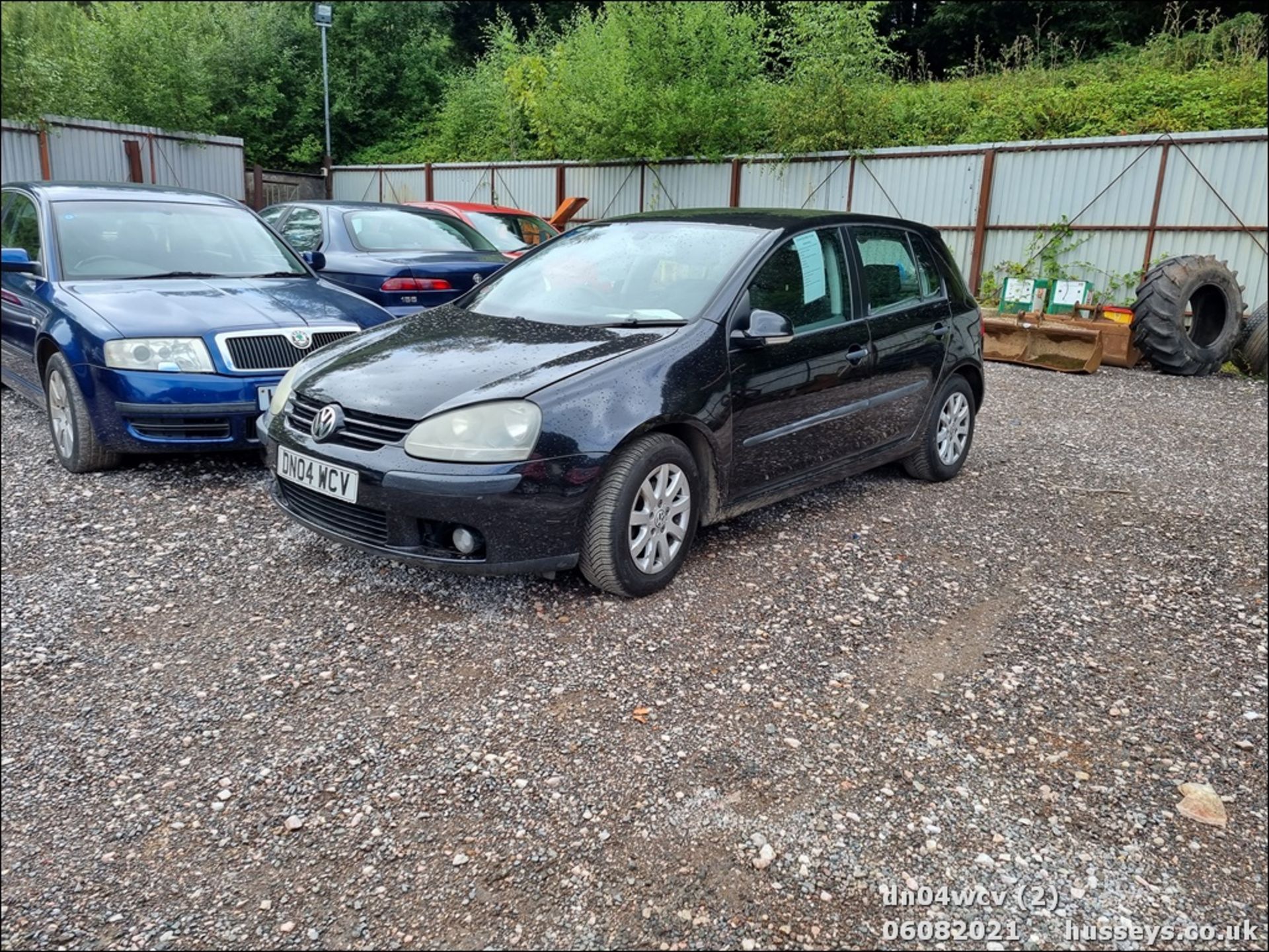 04/04 VOLKSWAGEN GOLF TDI SE - 1896cc 5dr Hatchback (Black, 190k) - Image 4 of 11