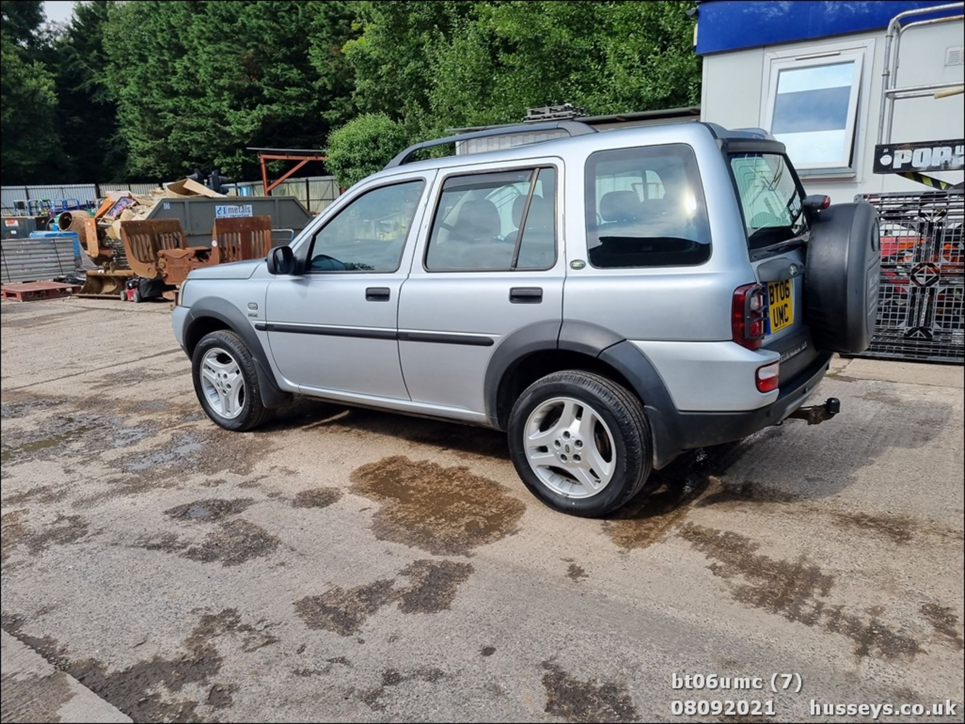 06/06 LAND ROVER FREELANDER HSE TD A - 1951cc 5dr Estate (Silver, 140k) - Image 7 of 20