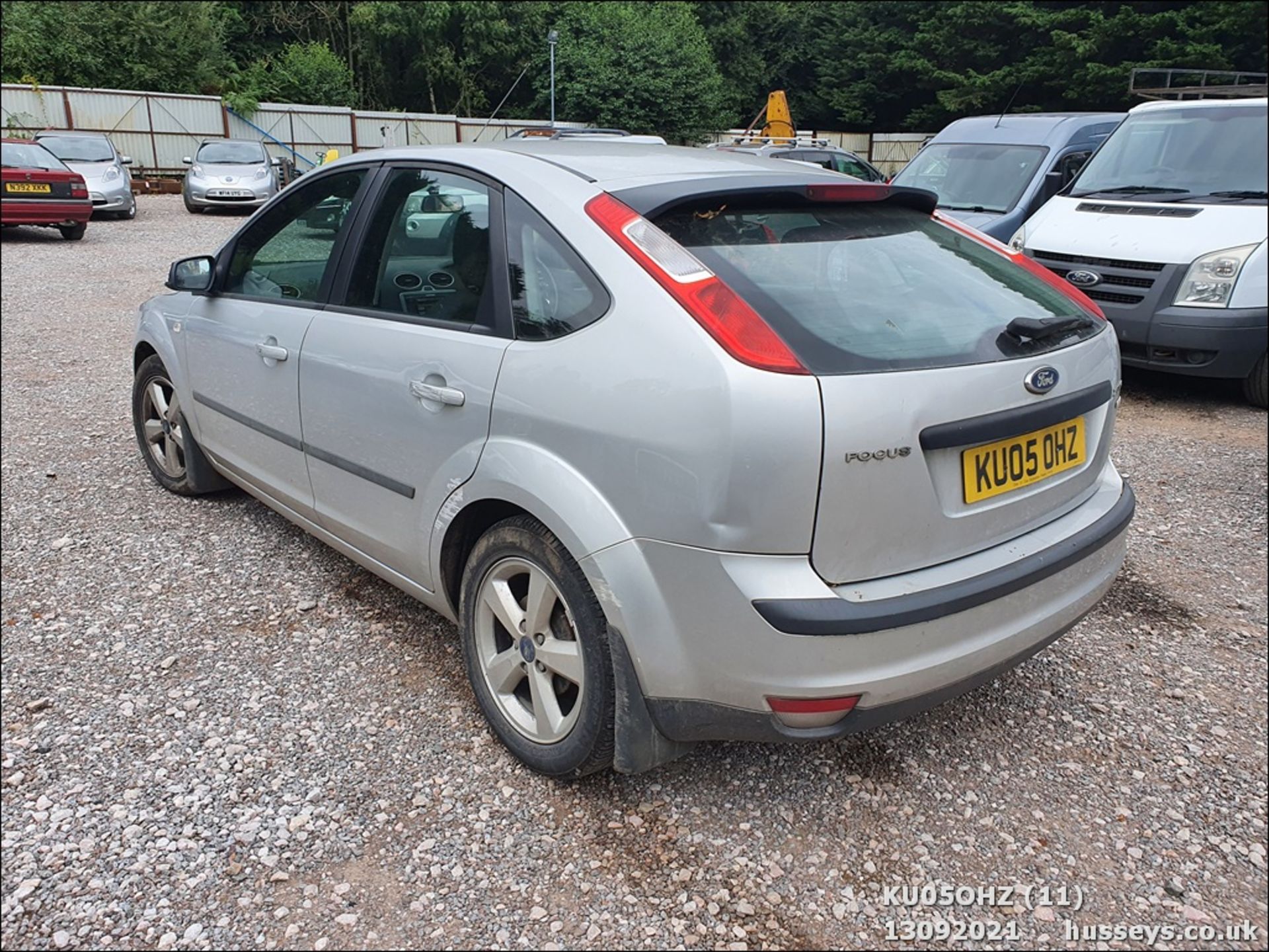 05/05 FORD FOCUS ZETEC CLIMATE TDCI - 1560cc 5dr Hatchback (Silver, 147k) - Image 11 of 18