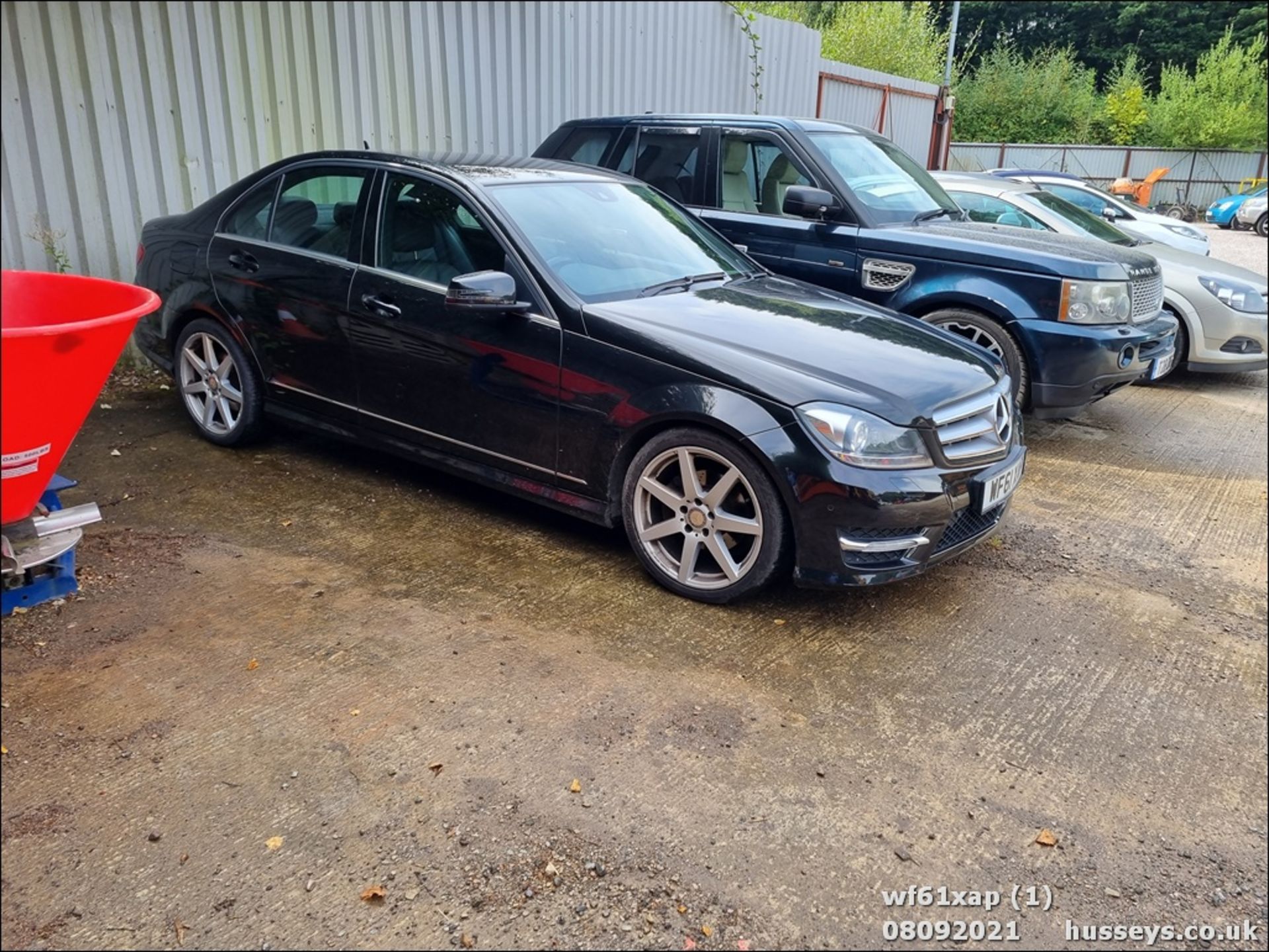 11/61 MERCEDES-BENZ C180 SPORT ED 125 BLUEEF- - 1796cc 4dr Saloon (Black, 48k) - Image 8 of 19