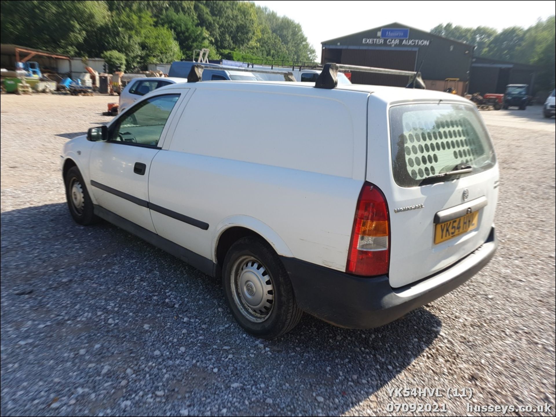 05/54 VAUXHALL ASTRAVAN ENVOY CDTI - 1686cc Van (White) - Image 12 of 15