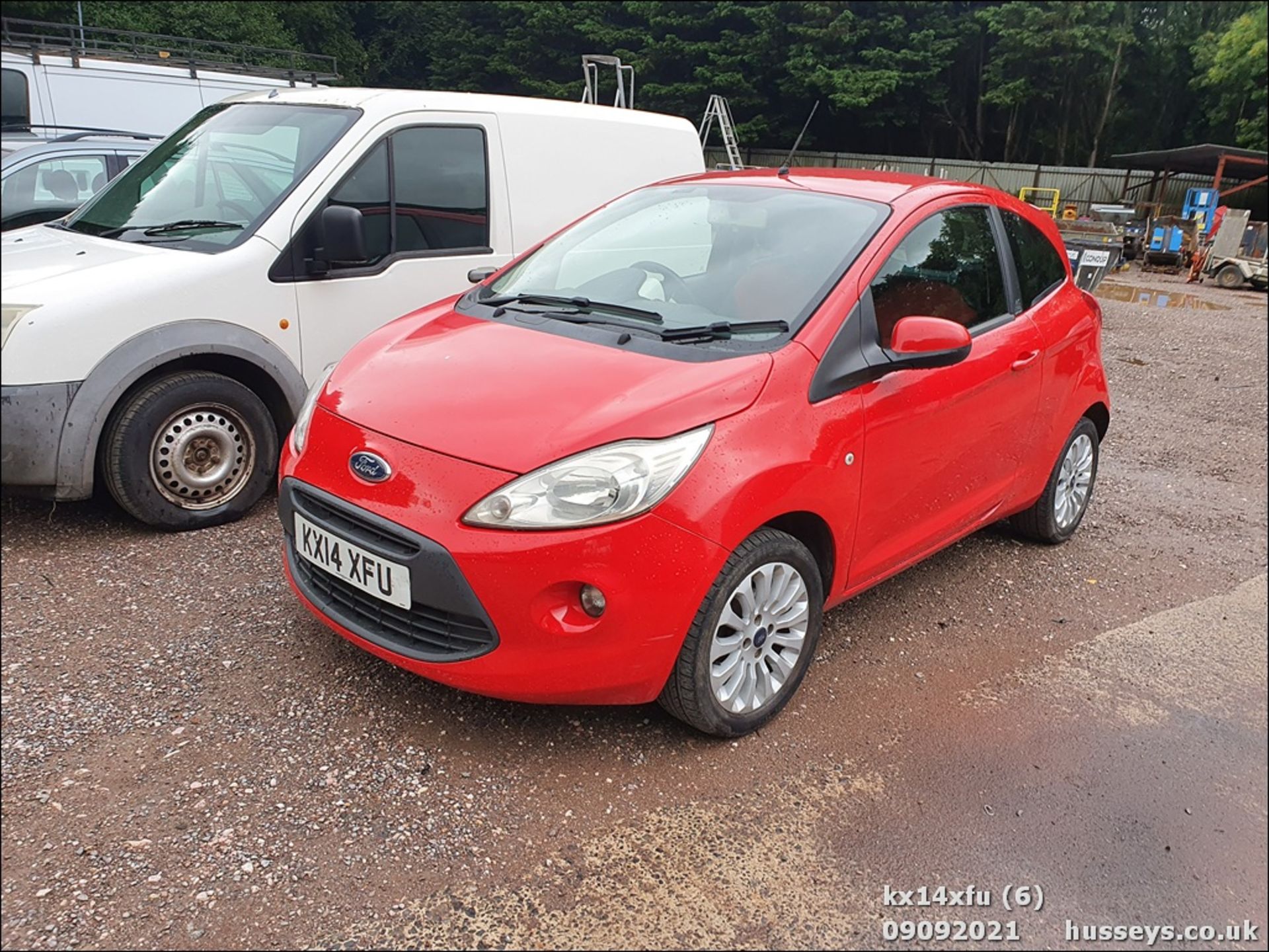 14/14 FORD KA ZETEC - 1242cc 3dr Hatchback (Red) - Image 5 of 17