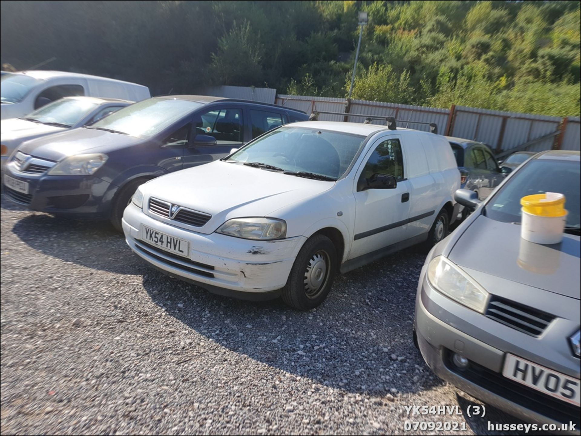 05/54 VAUXHALL ASTRAVAN ENVOY CDTI - 1686cc Van (White) - Image 4 of 15