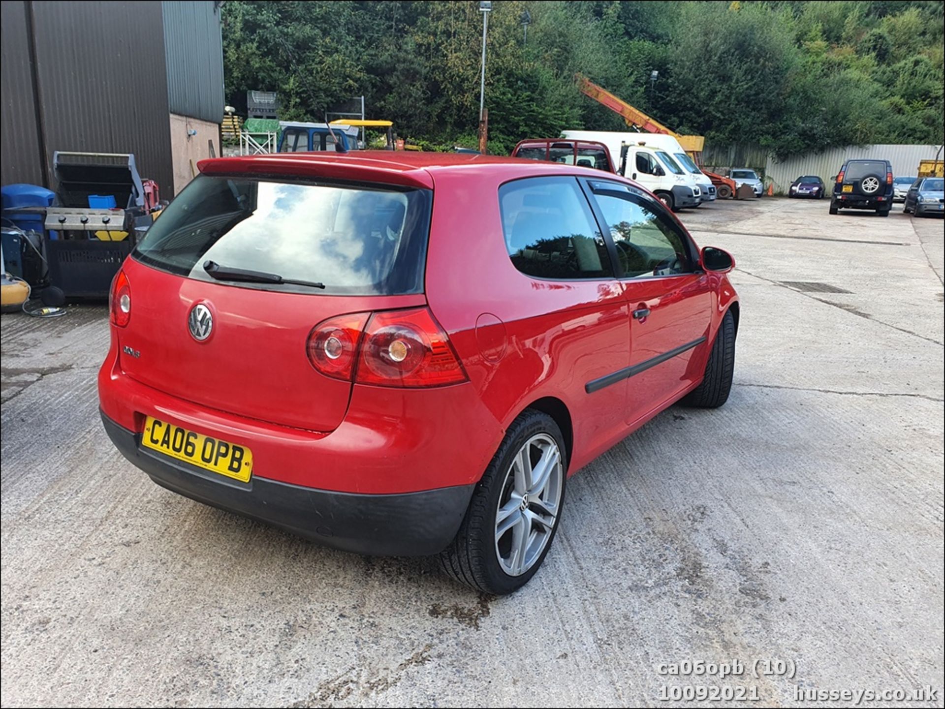 06/06 VOLKSWAGEN GOLF S - 1390cc 3dr Hatchback (Red, 131k) - Image 10 of 18